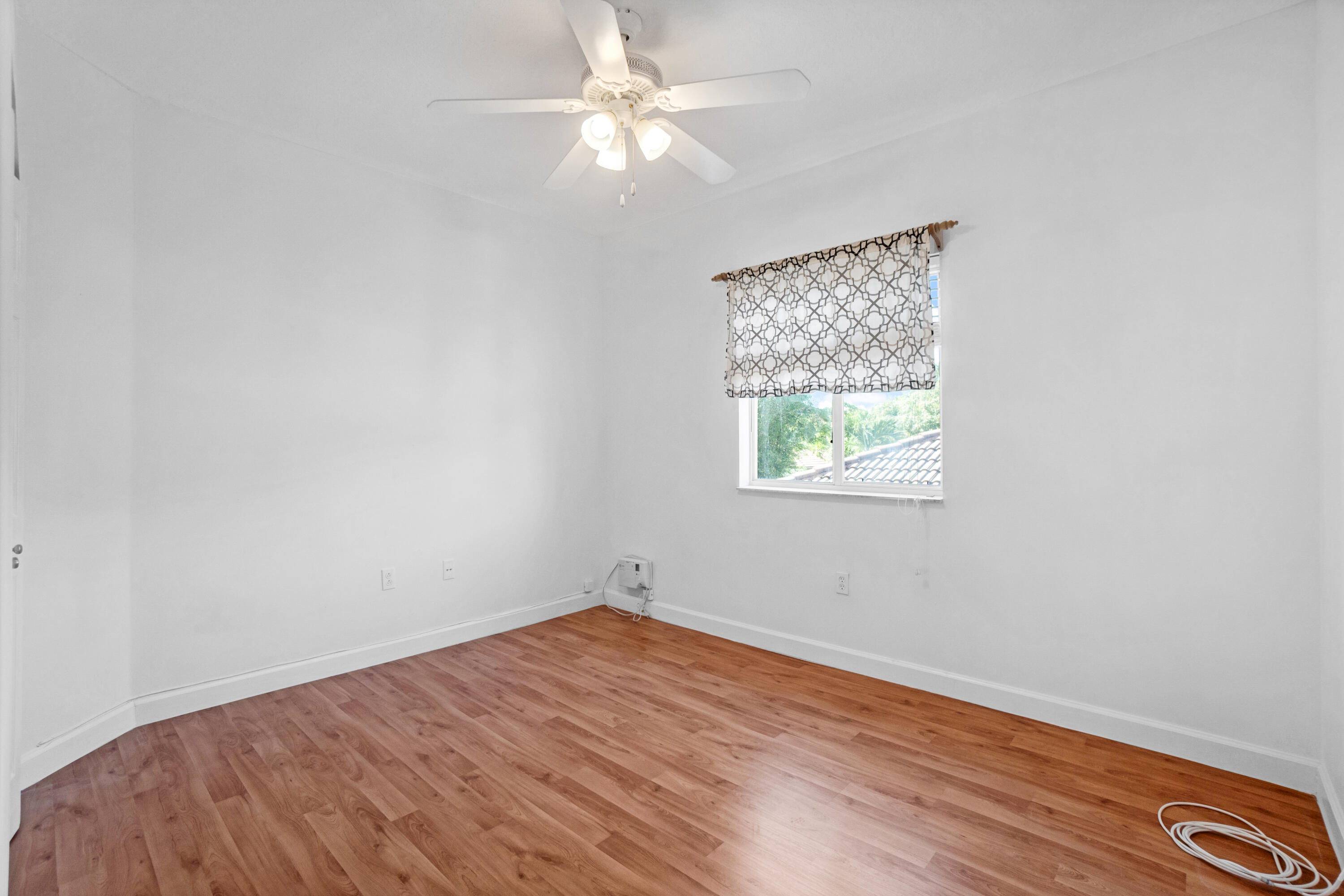 9002 SW 214th, Cutler Bay FL 33189
