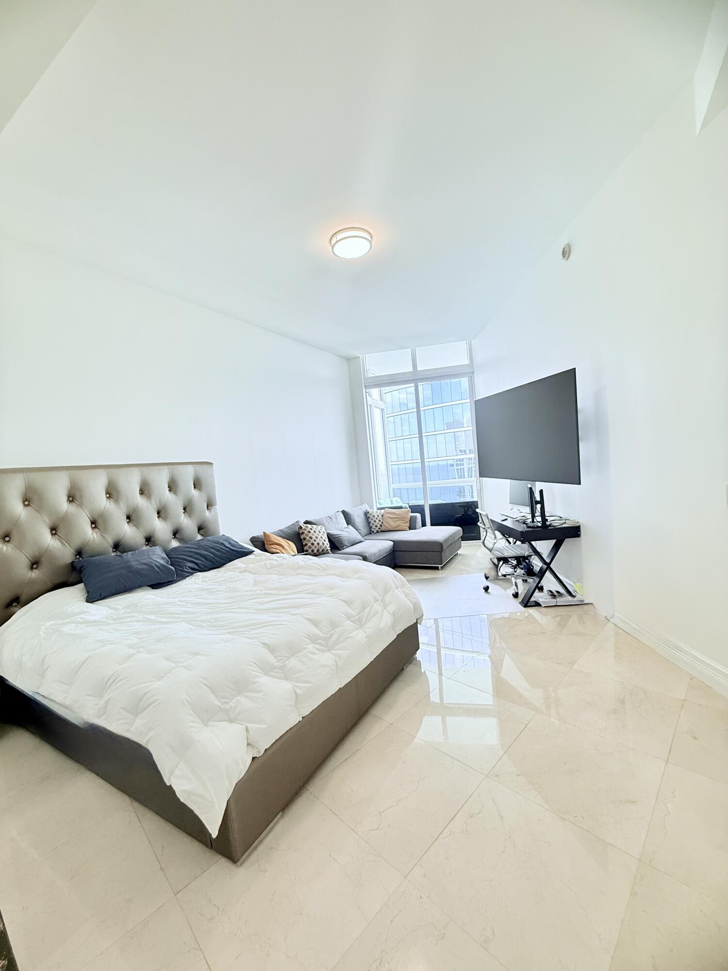 15811 Collins #Ph4307, Sunny Isles Beach FL 33160