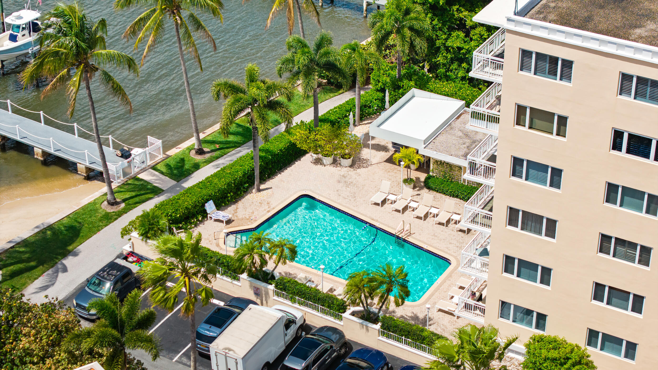 250 Bradley #606, Palm Beach FL 33480