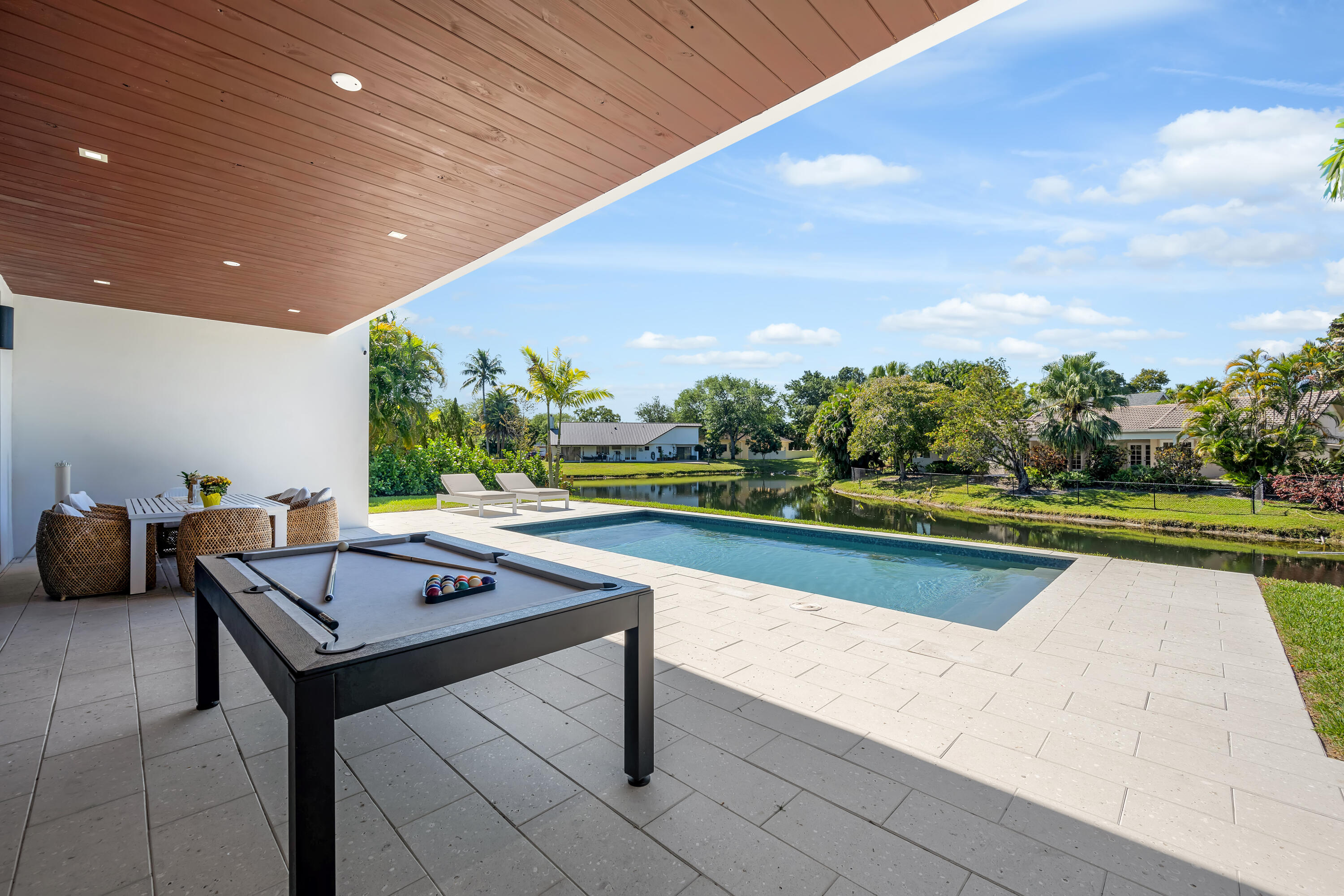 1000 SW 93rd, Plantation FL 33324