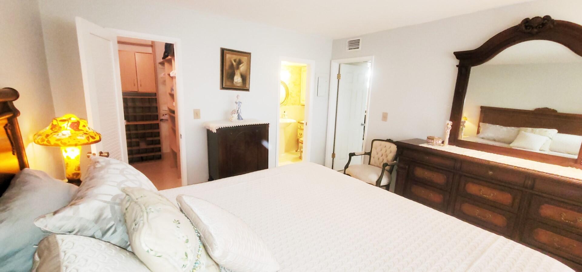 1051 Hillsboro Mile #407e, Hillsboro Beach FL 33062