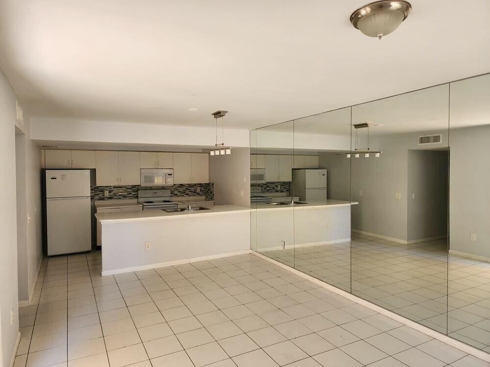 176 Waterside, Hypoluxo FL 33462