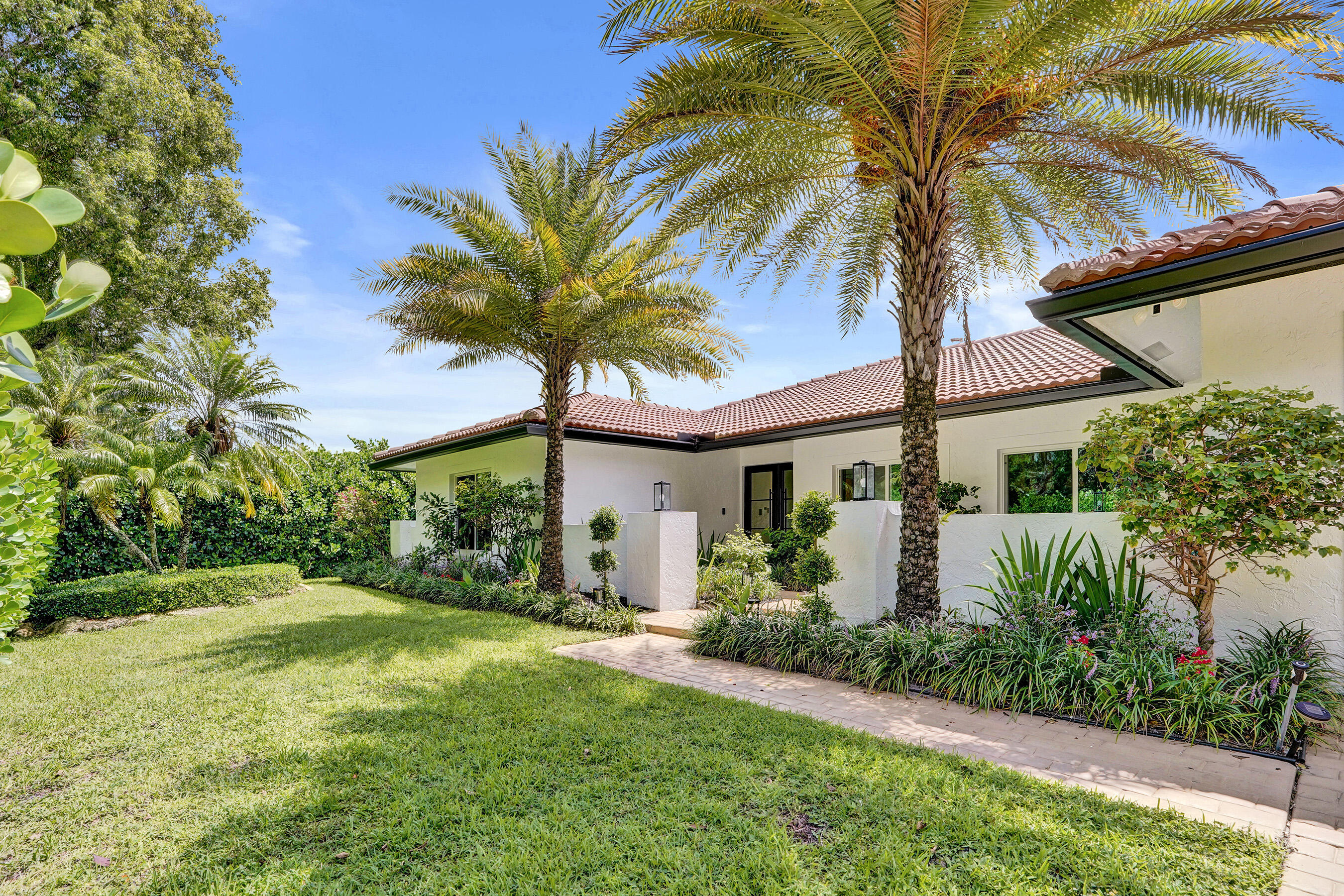 2804 Banyan Boulevard, Boca Raton FL 33431