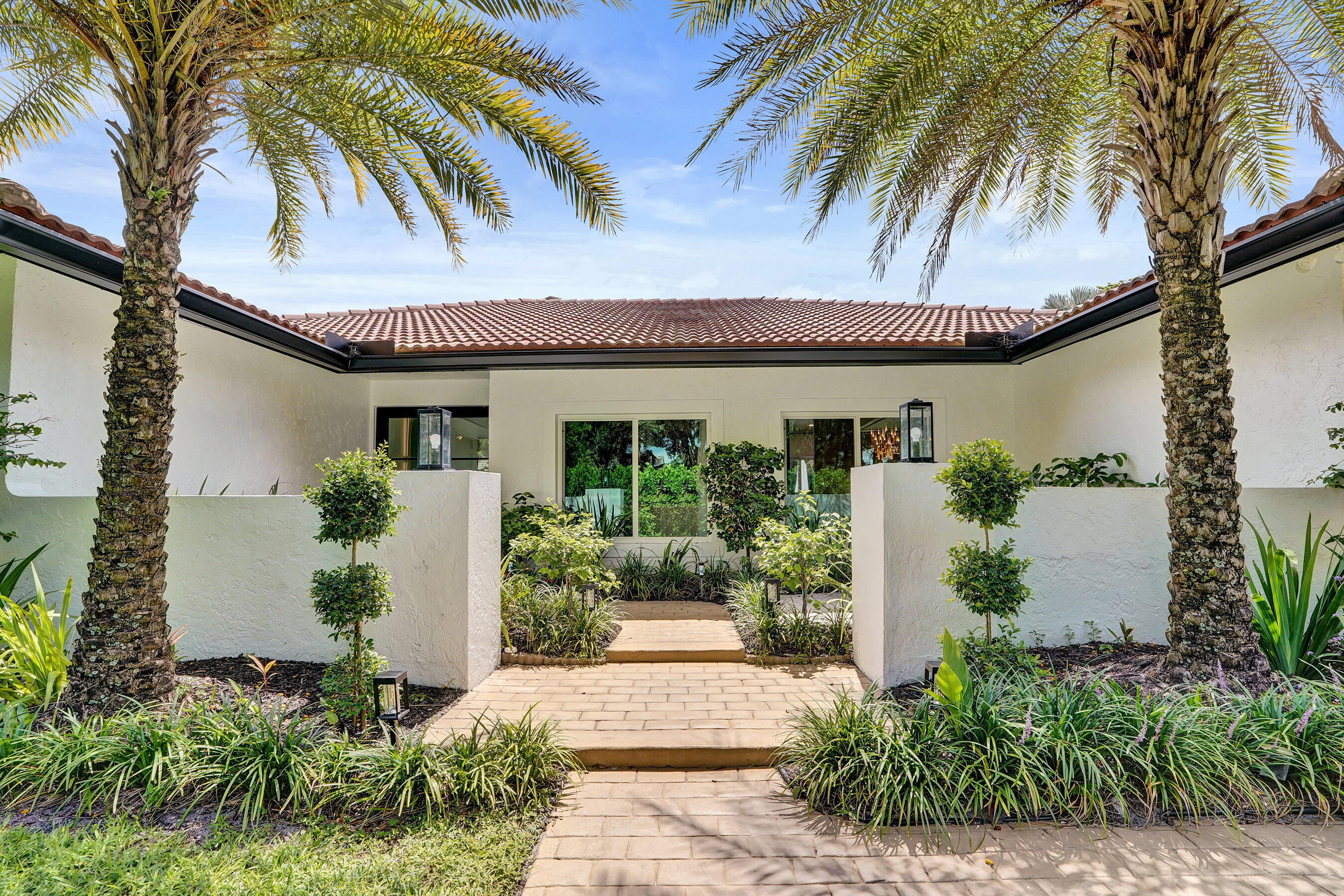 2804 Banyan Boulevard, Boca Raton FL 33431