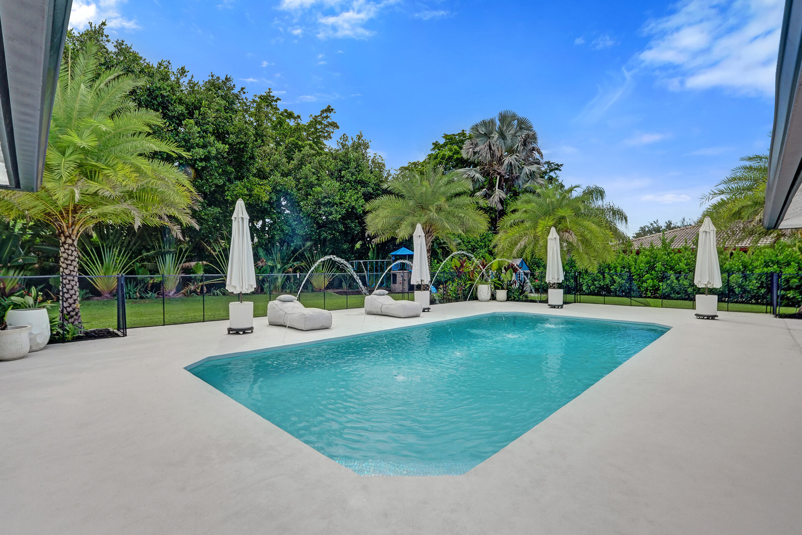 2804 Banyan Boulevard, Boca Raton FL 33431