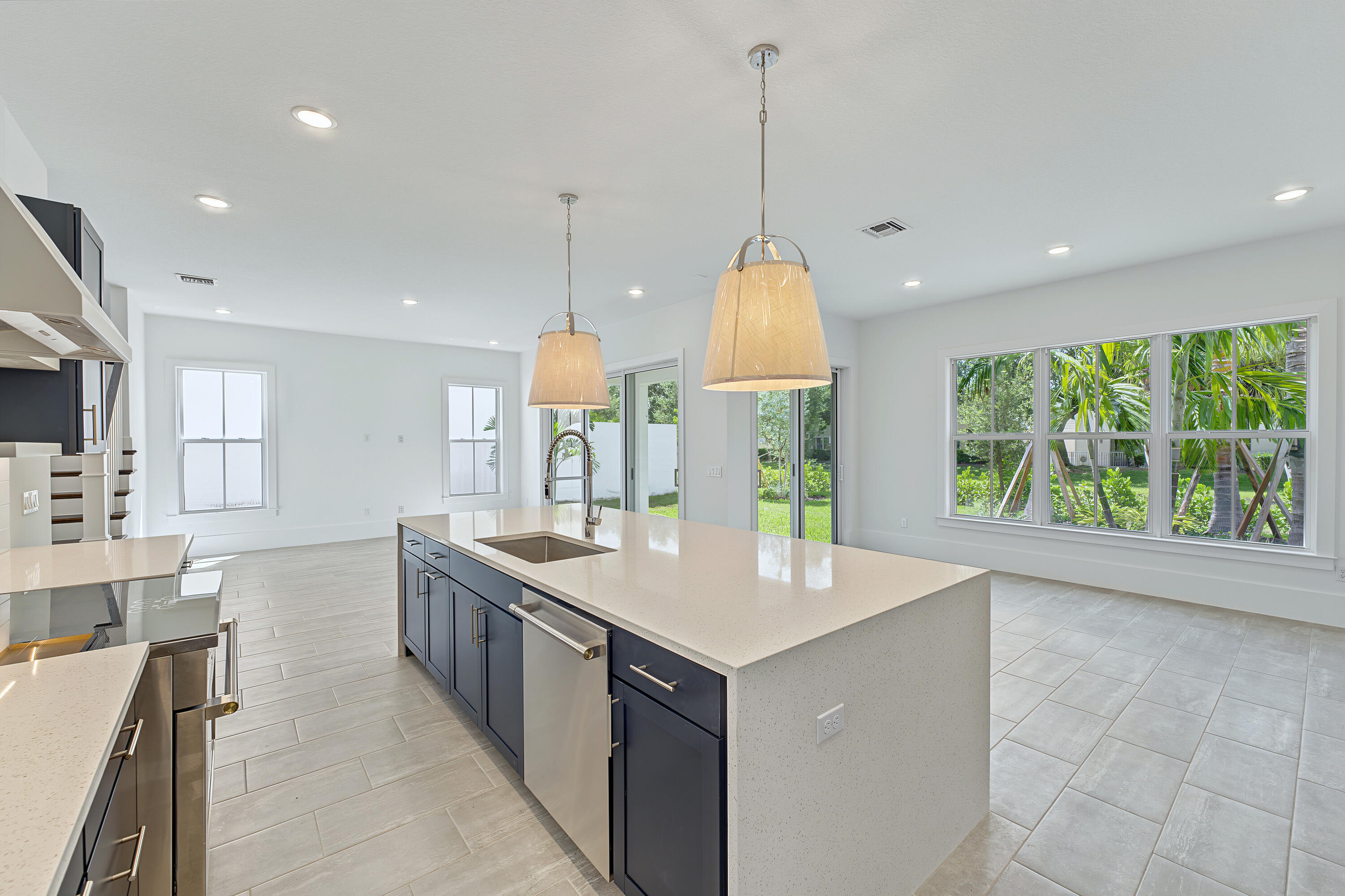 138 Parkside #10, Royal Palm Beach FL 33414