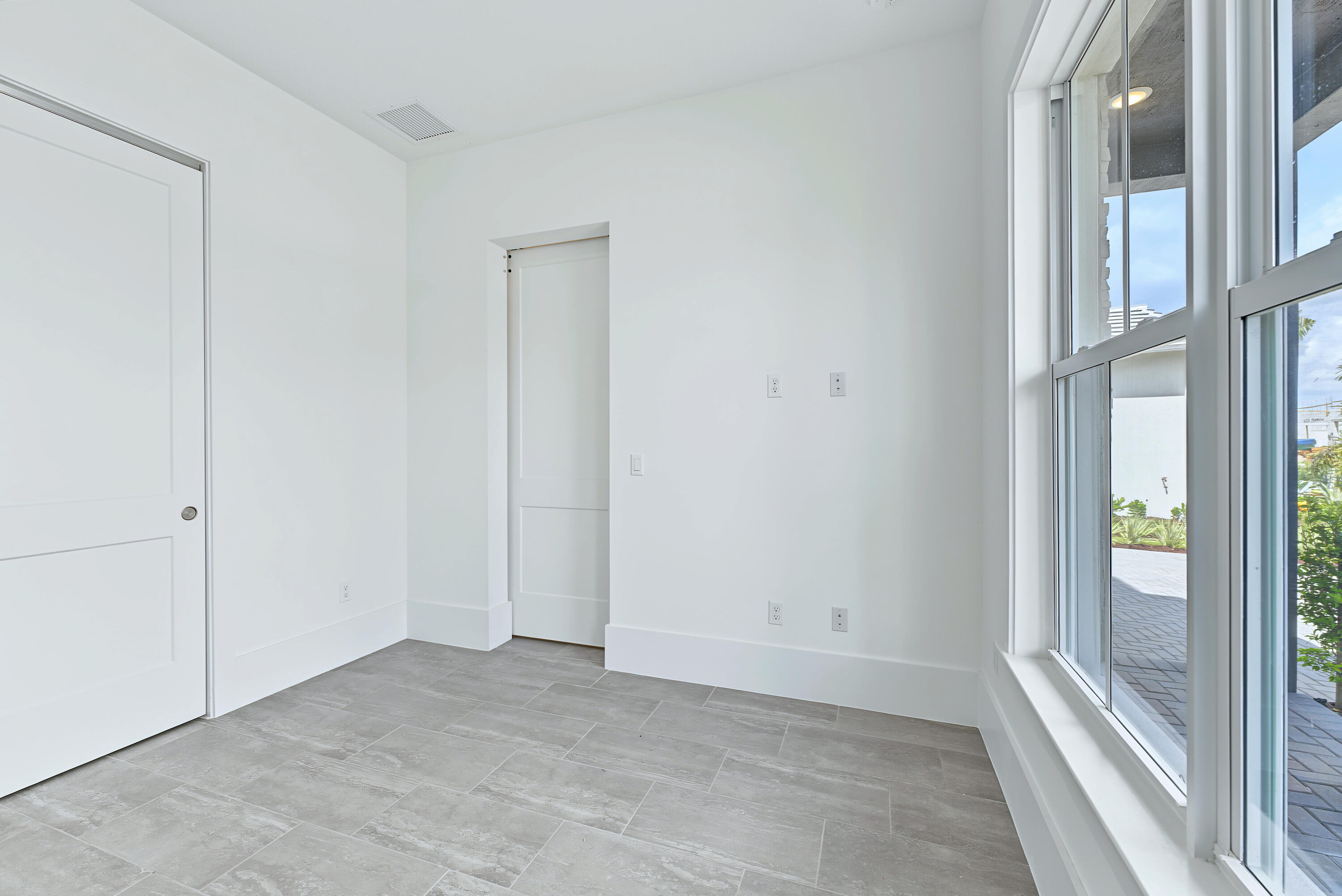 138 Parkside #10, Royal Palm Beach FL 33414