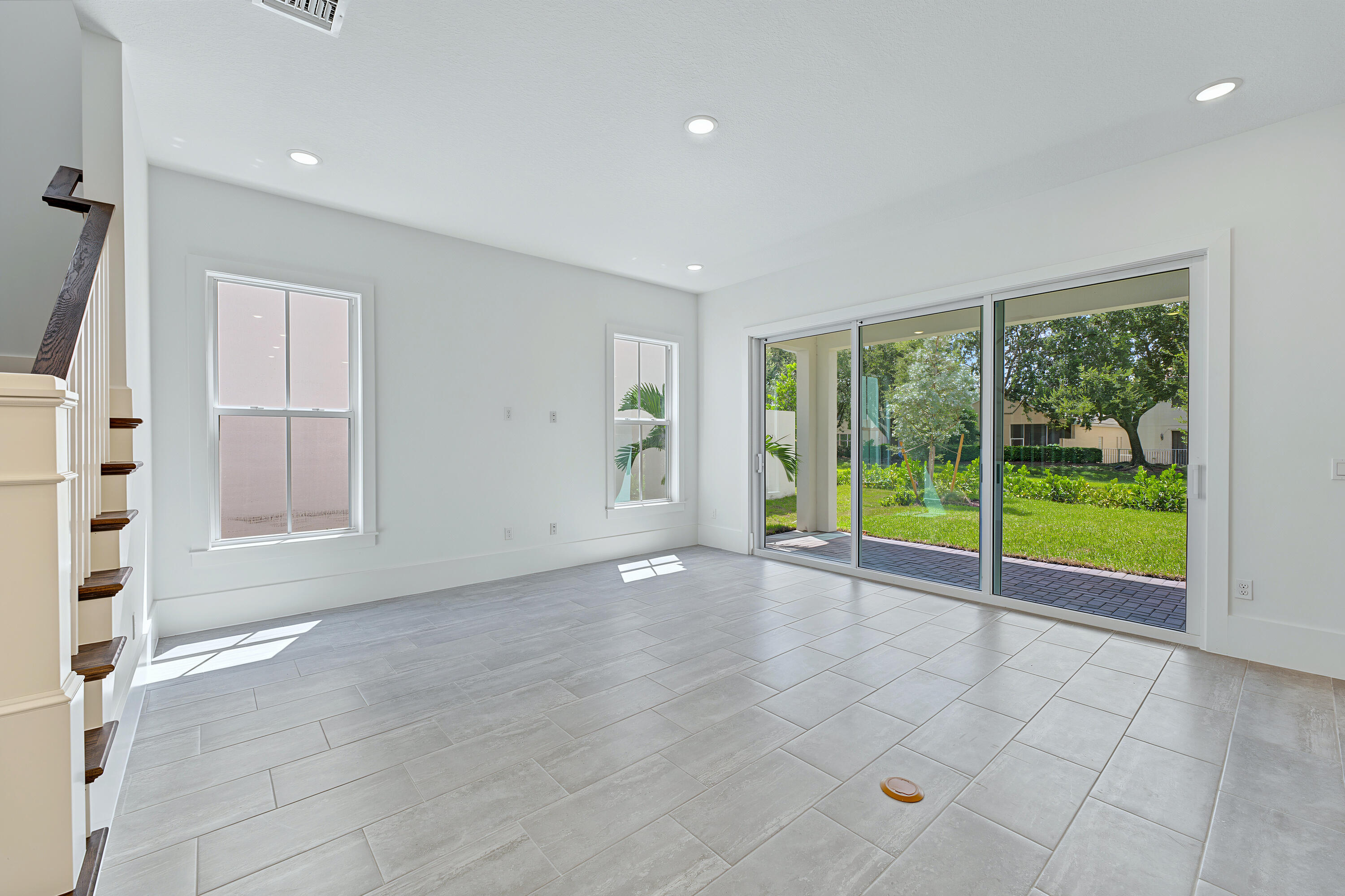 138 Parkside #10, Royal Palm Beach FL 33414
