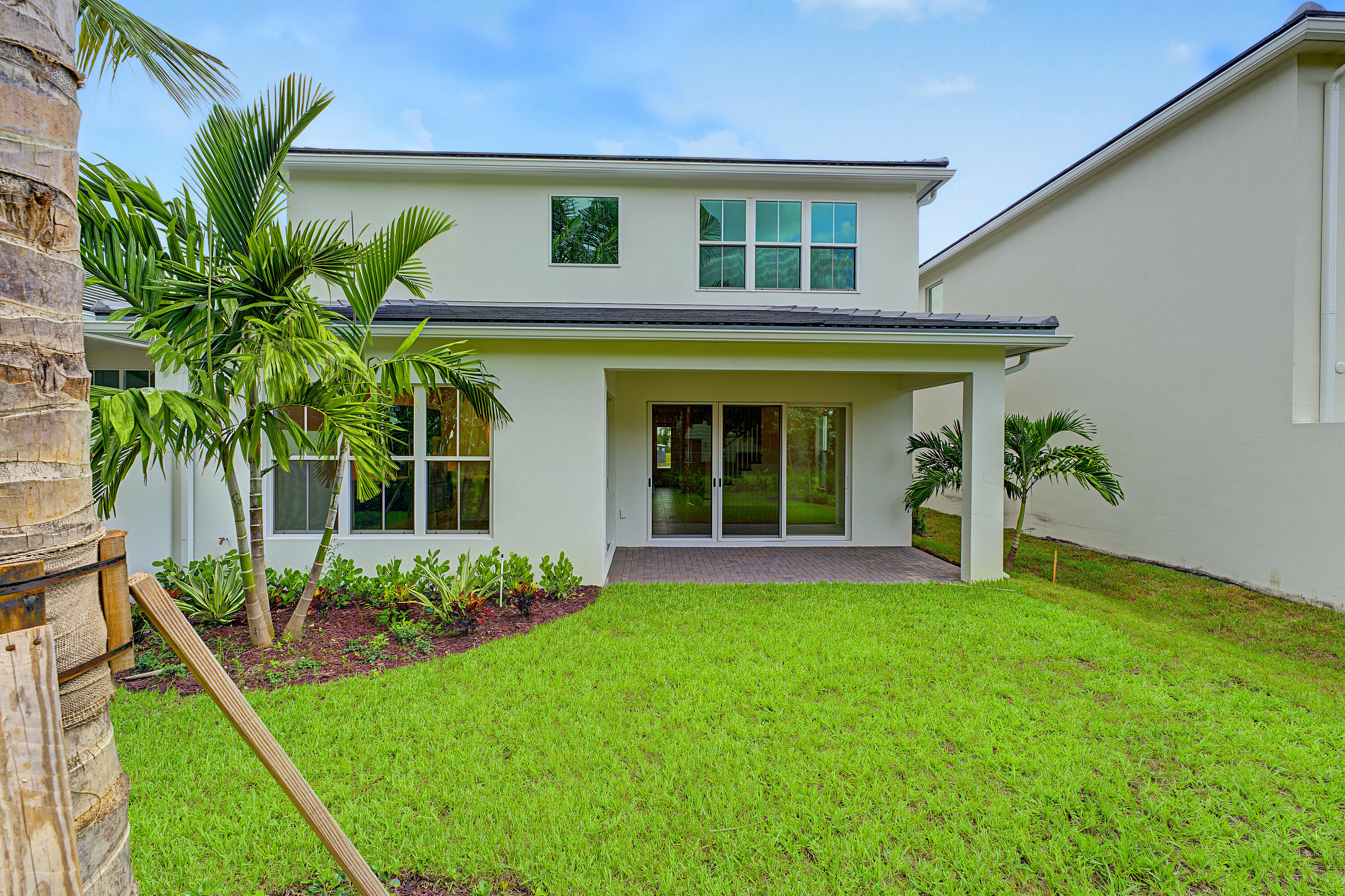 138 Parkside #10, Royal Palm Beach FL 33414