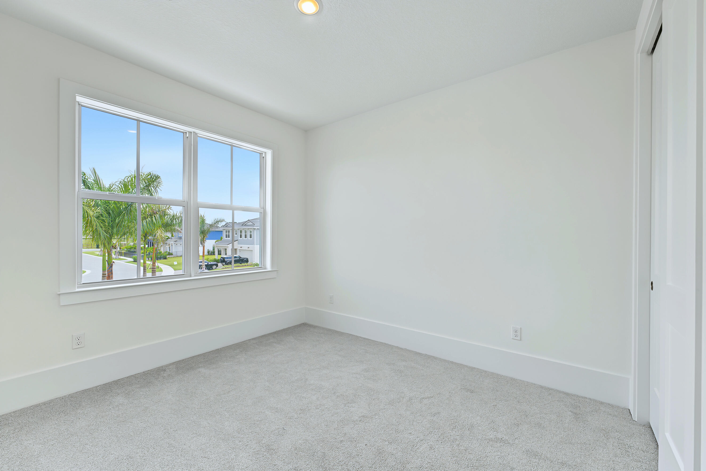 138 Parkside #10, Royal Palm Beach FL 33414