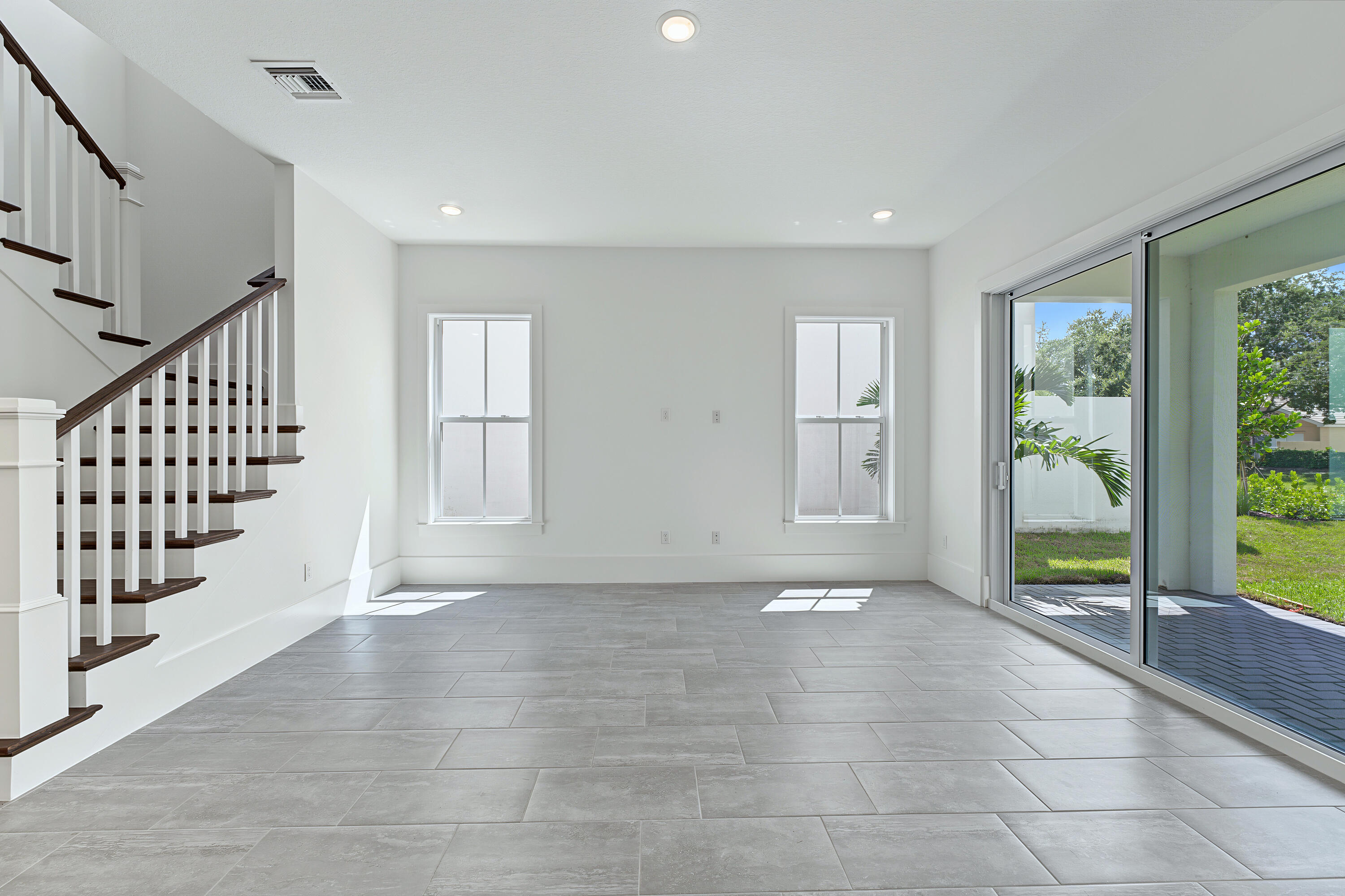 138 Parkside #10, Royal Palm Beach FL 33414