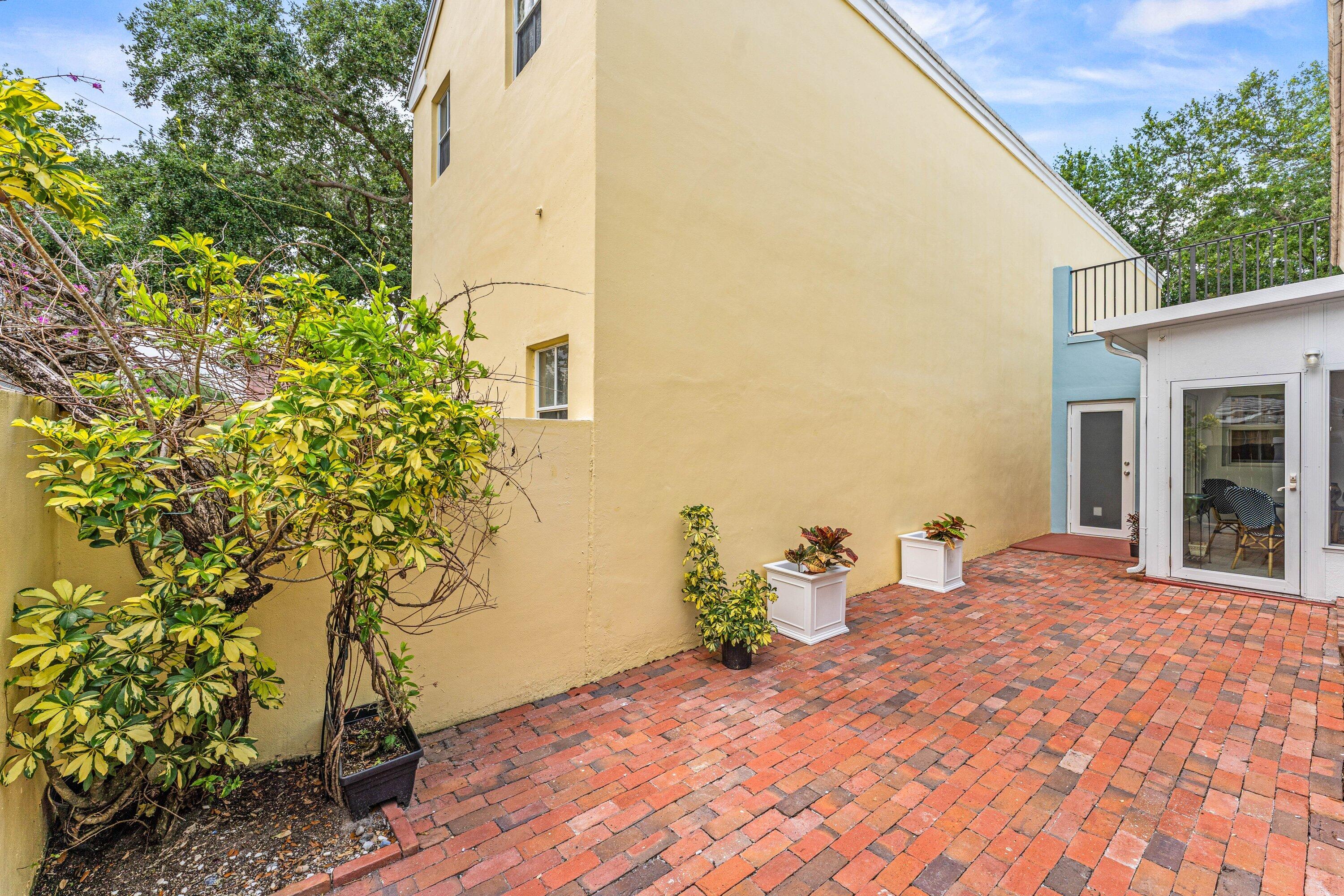 5908 Catesby, Boca Raton FL 33433