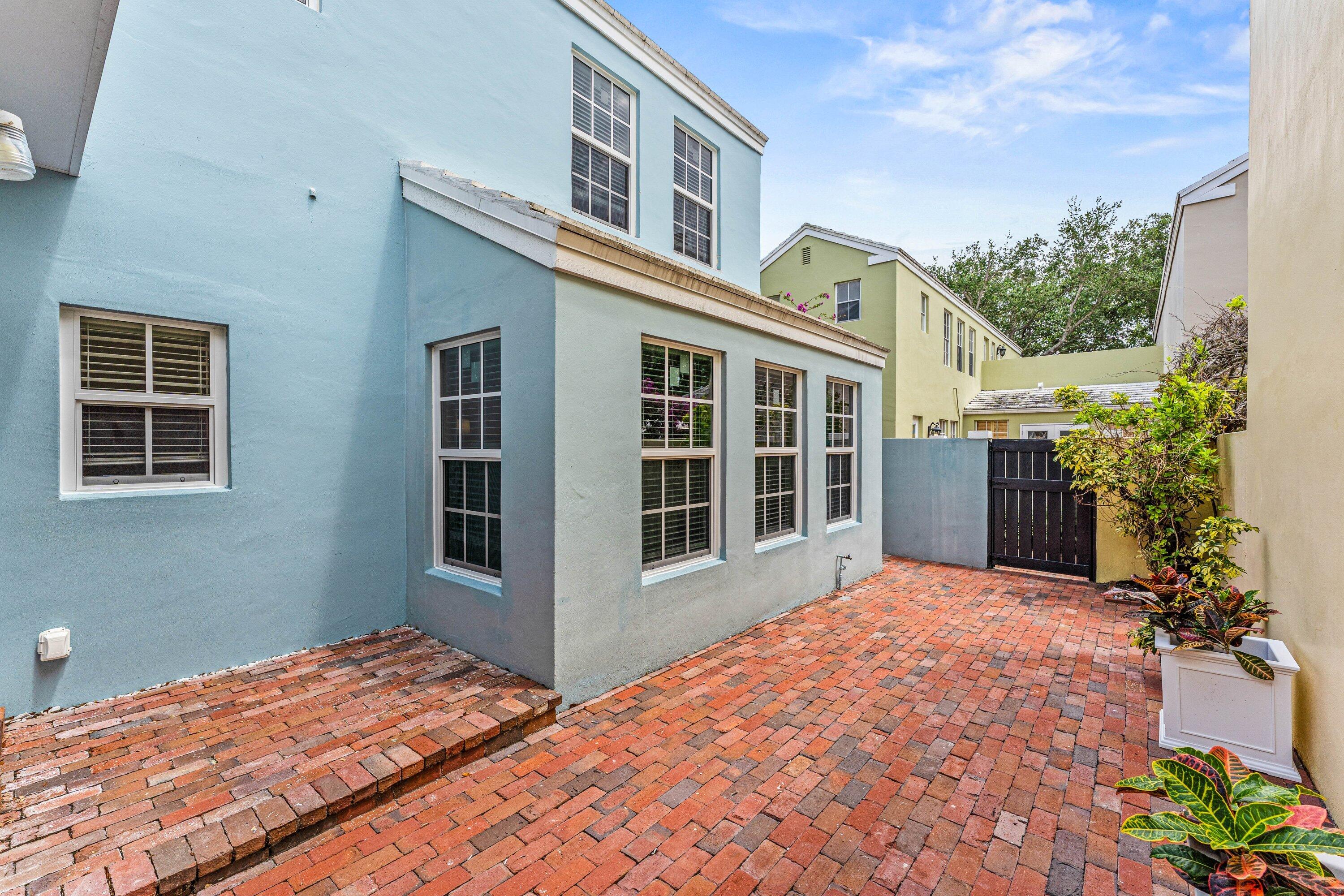 5908 Catesby, Boca Raton FL 33433