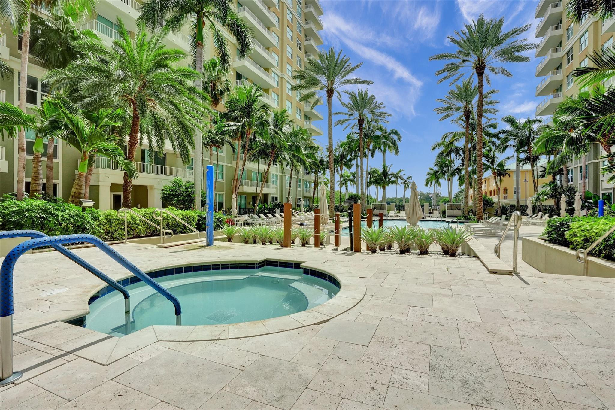 700 E Boynton Beach #406, Boynton Beach FL 33435