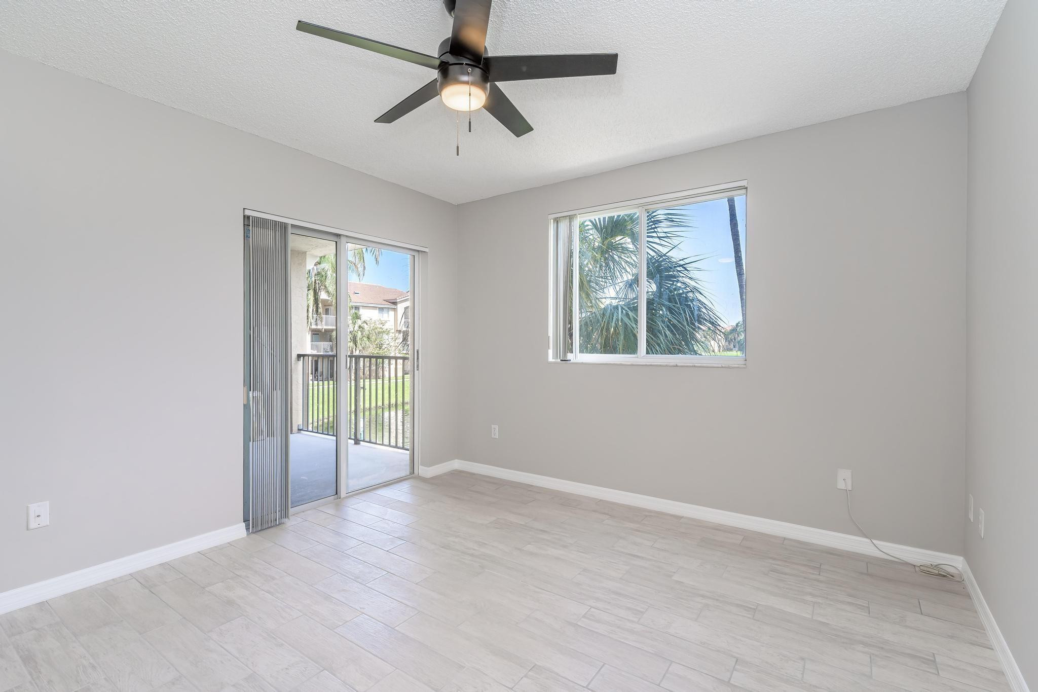 2600 S University #208, Davie FL 33328