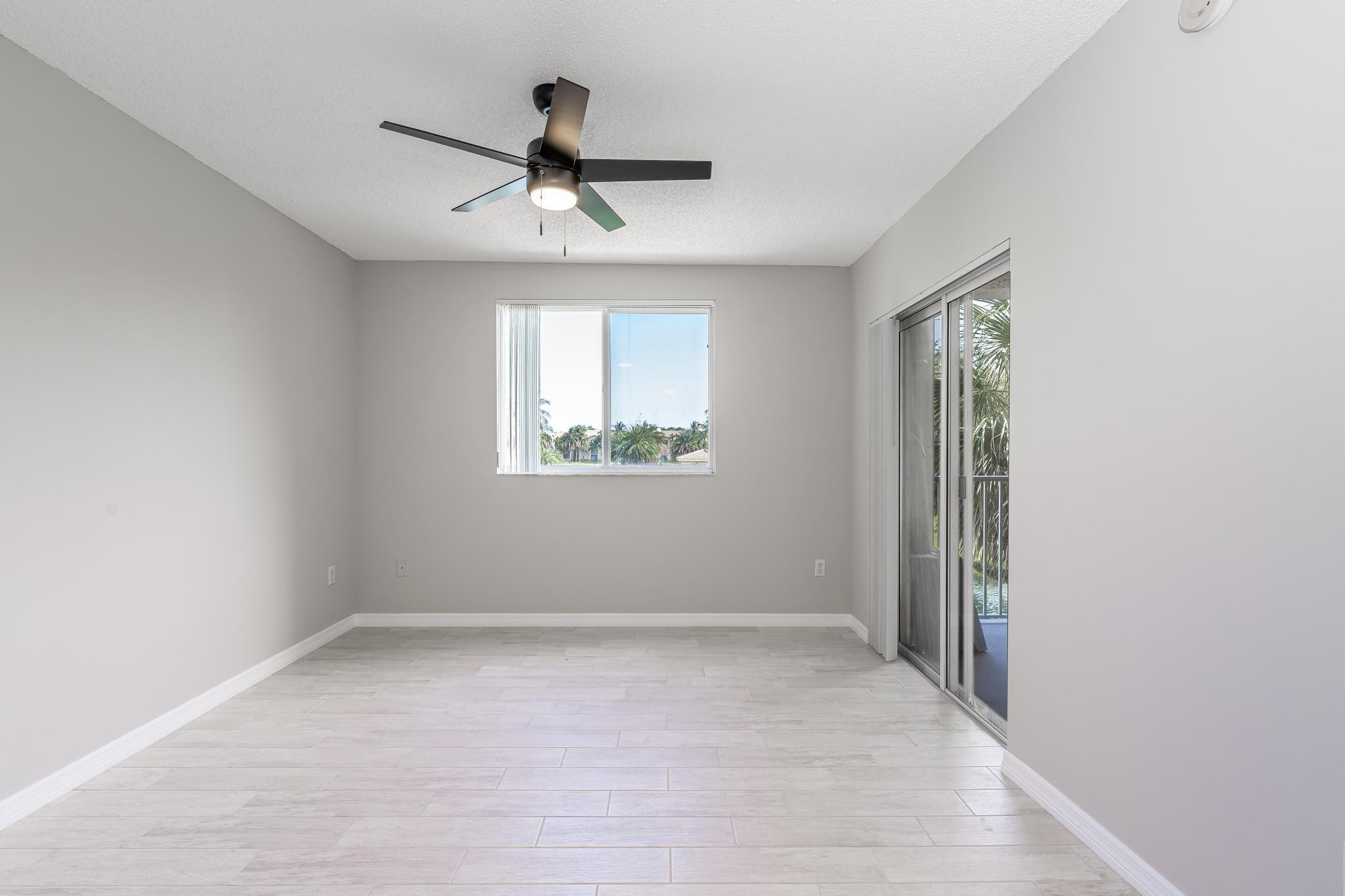 2600 S University #208, Davie FL 33328