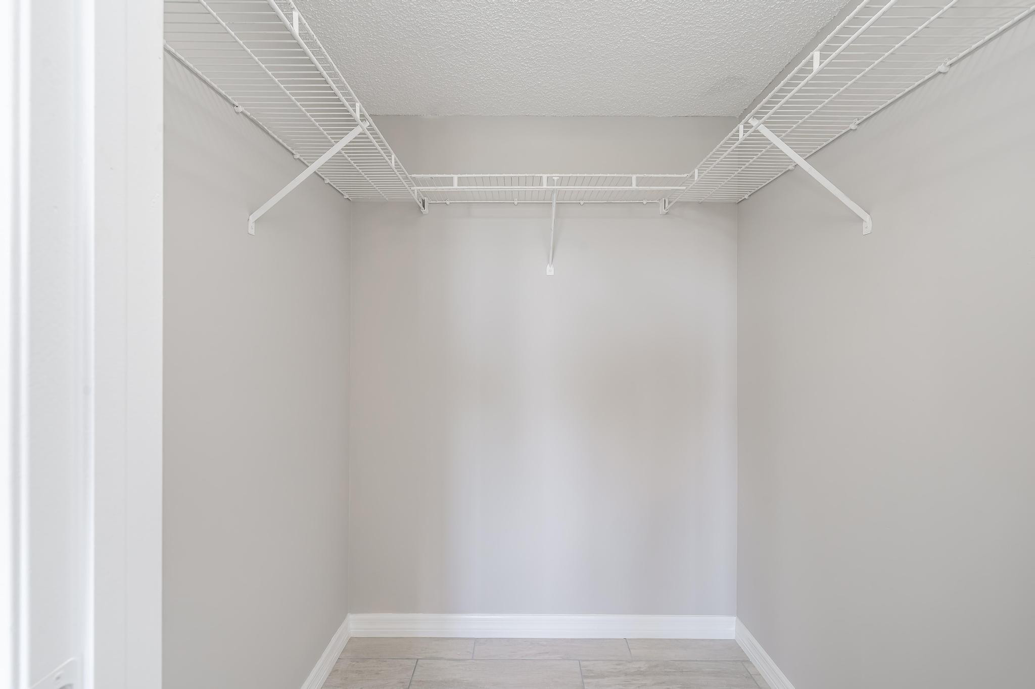 2600 S University #208, Davie FL 33328