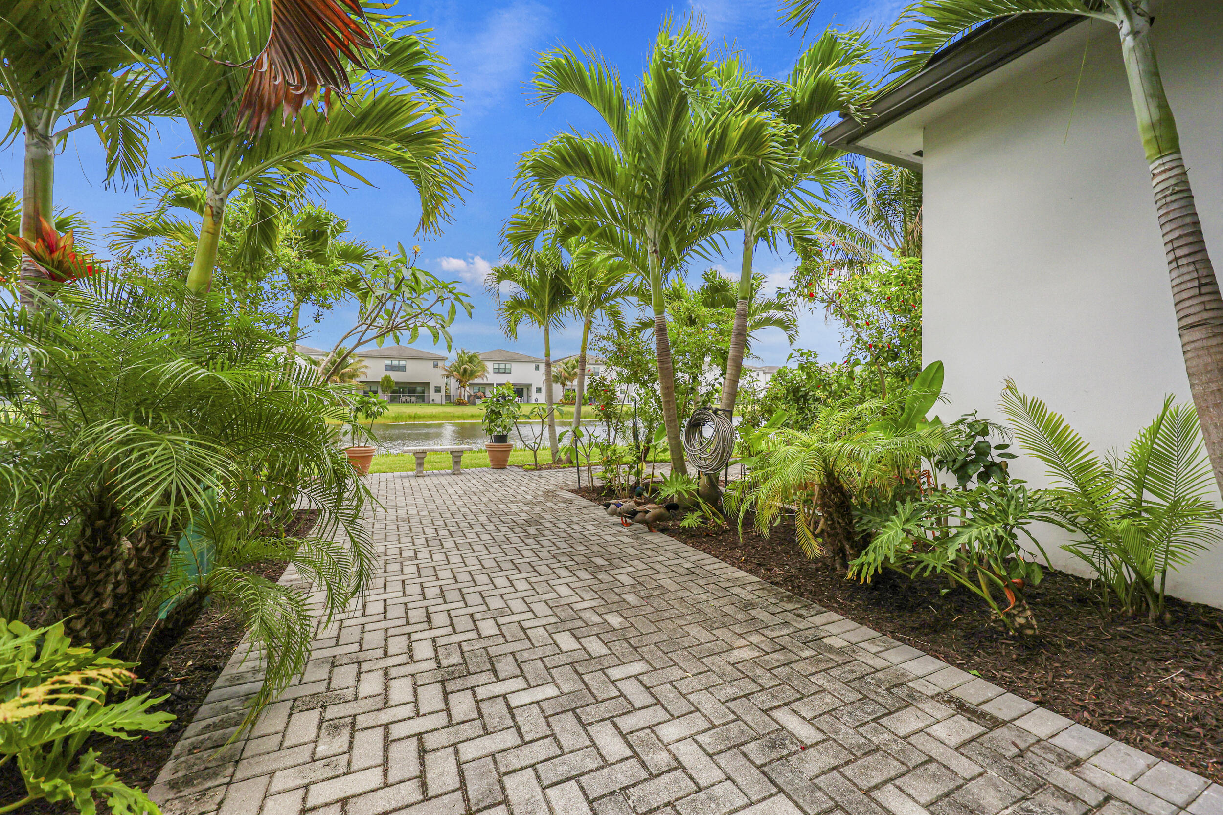 17044 Watersprite Lakes, Boca Raton FL 33496