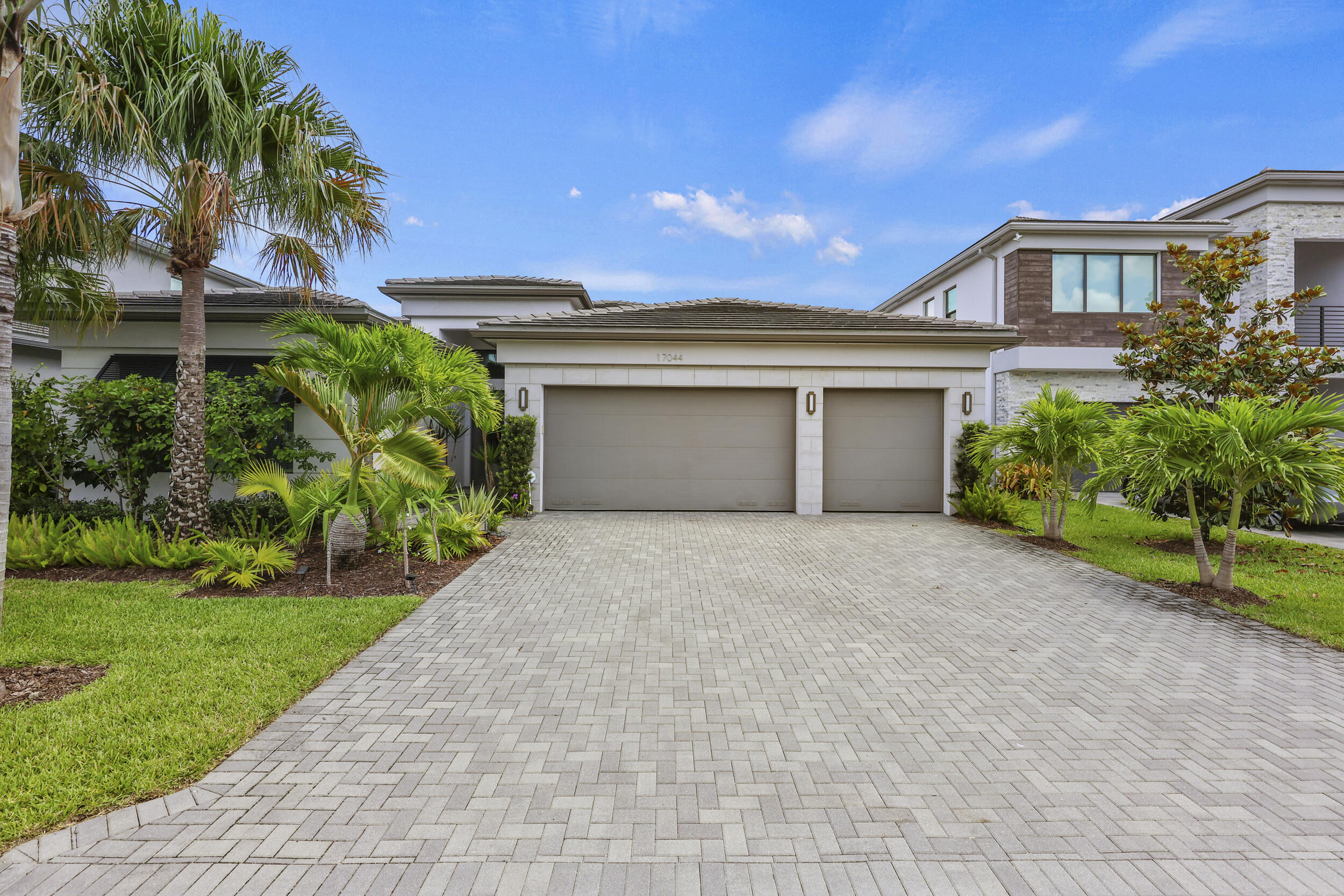 17044 Watersprite Lakes, Boca Raton FL 33496