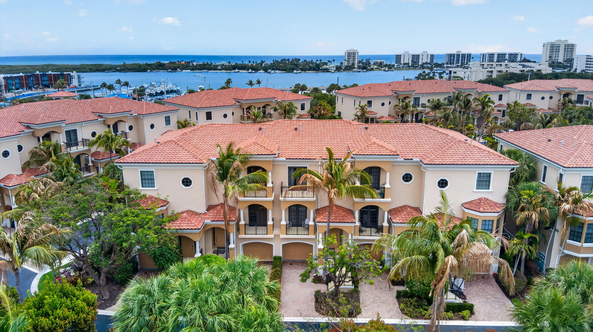 803 Del Sol, Tequesta FL 33469