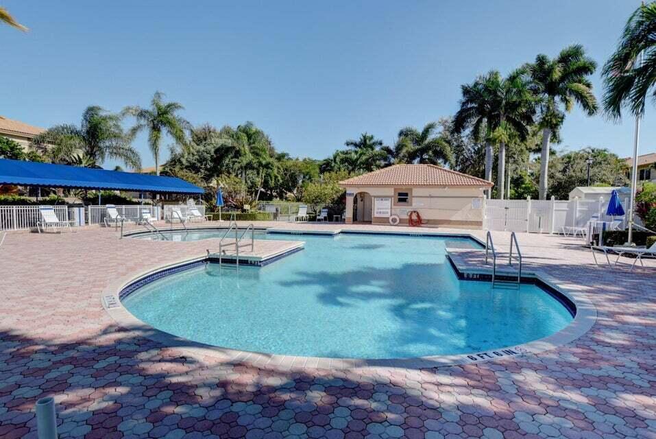 6630 Via Regina, Boca Raton FL 33433