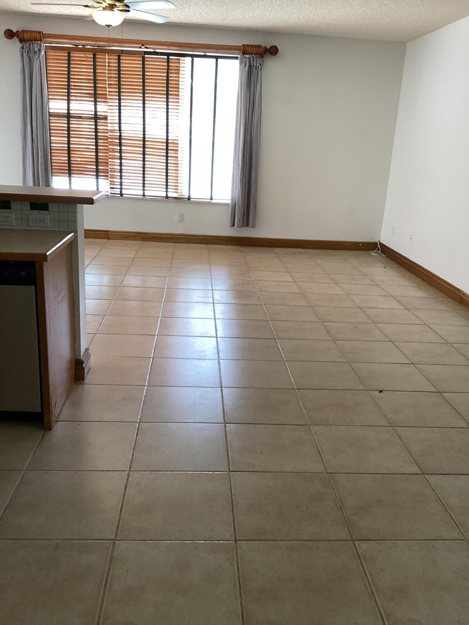 19440 SW 2nd, Pembroke Pines FL 33029