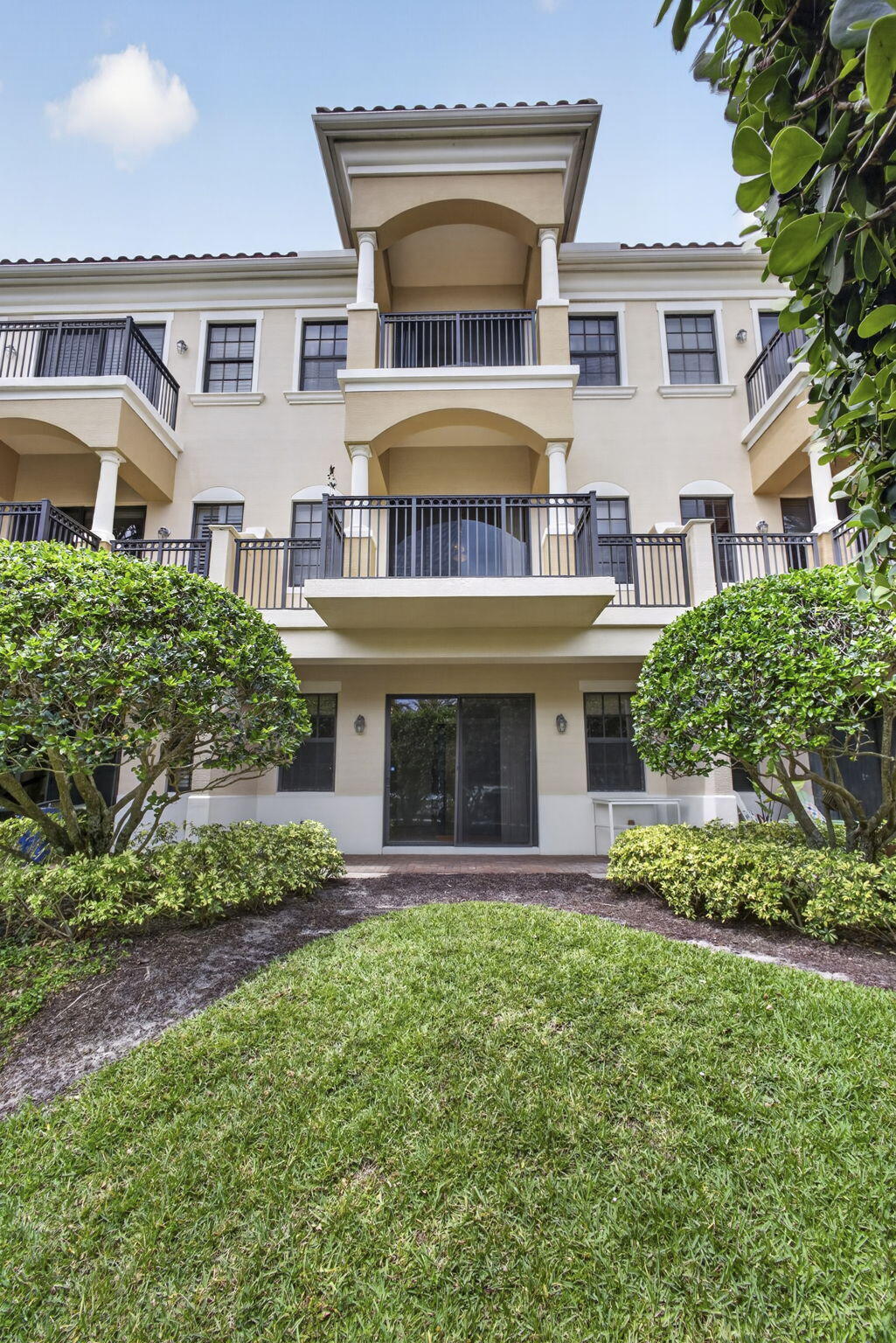 803 Del Sol, Tequesta FL 33469