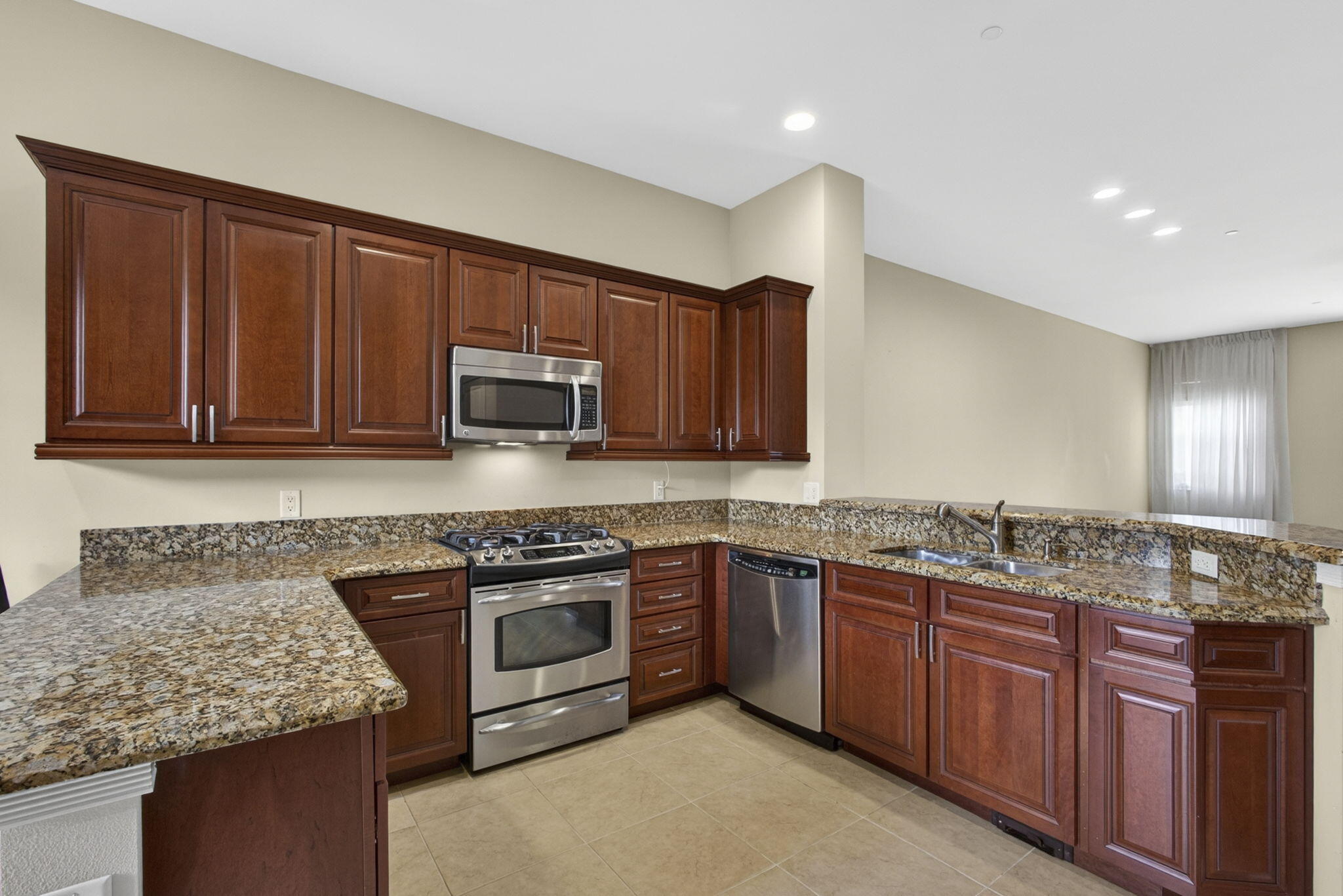 803 Del Sol, Tequesta FL 33469