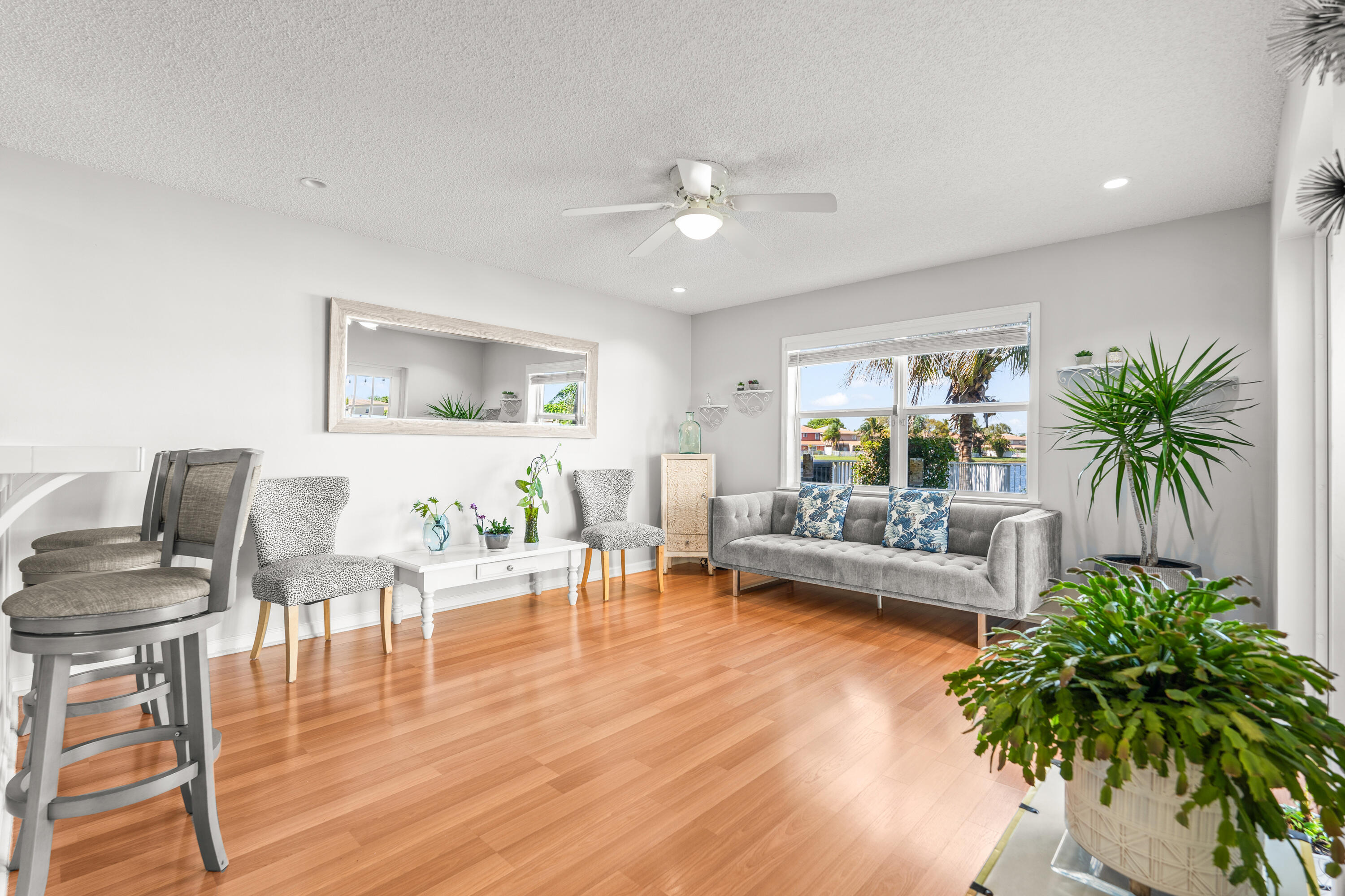 3302 Bollard, West Palm Beach FL 33411