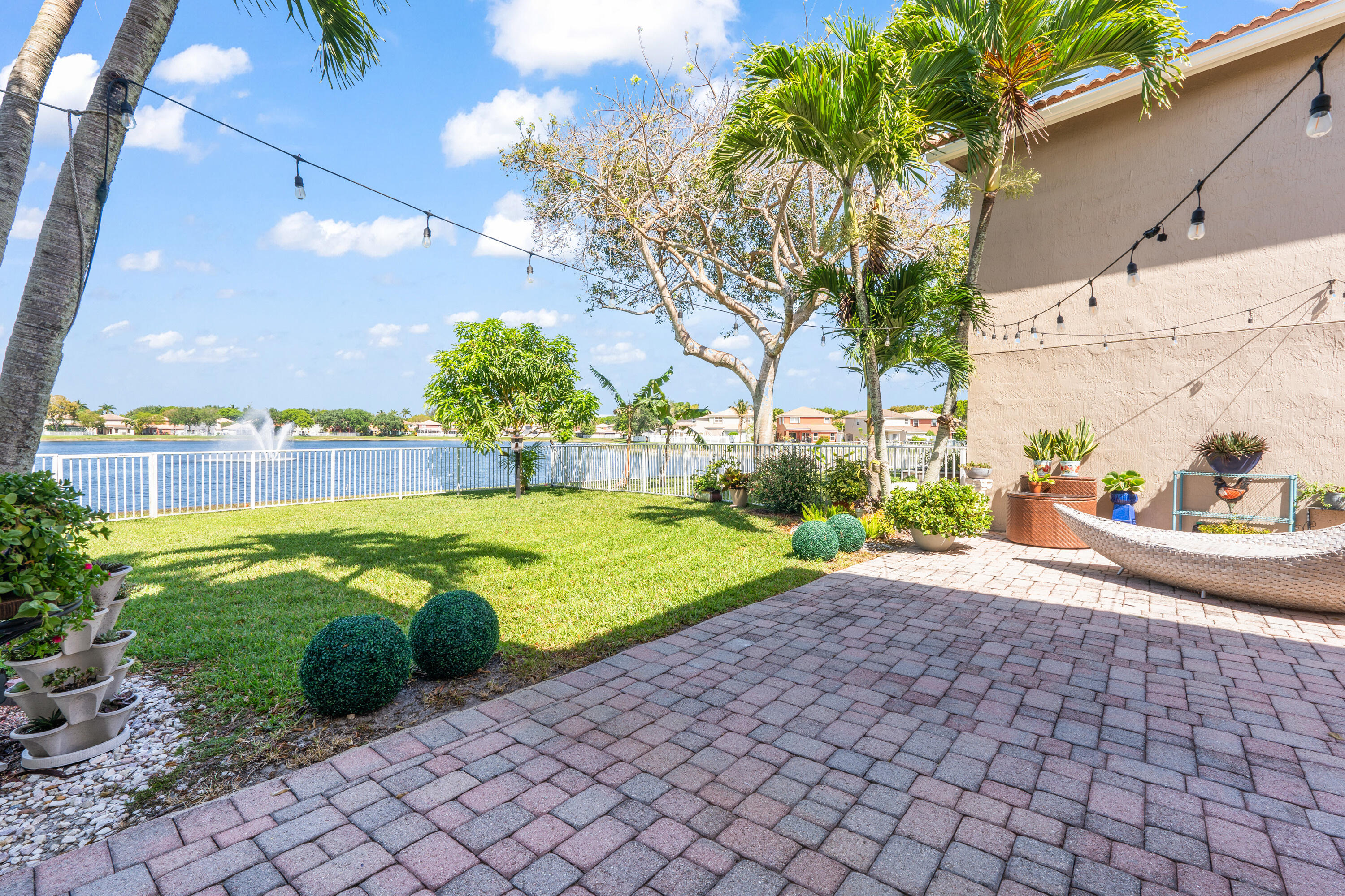 3302 Bollard, West Palm Beach FL 33411