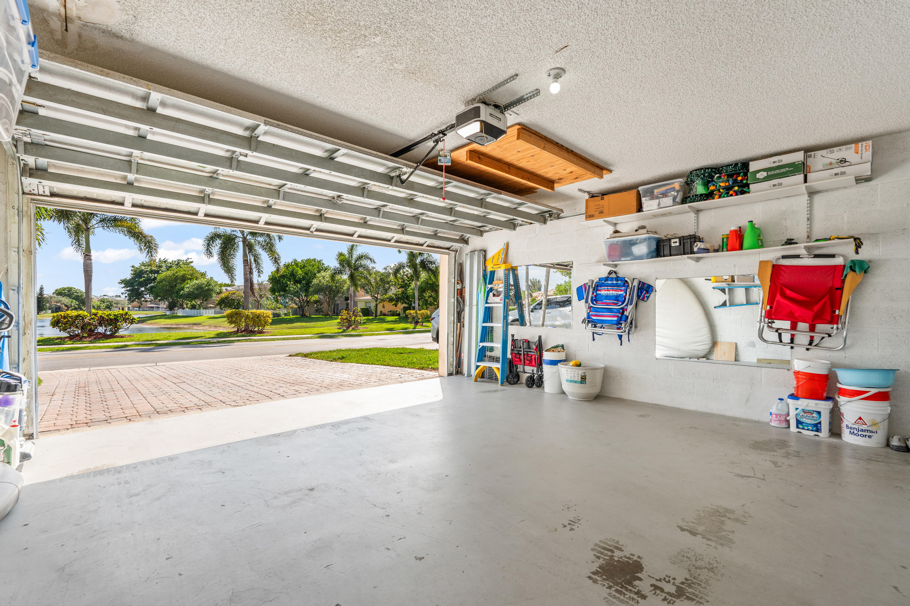 3302 Bollard, West Palm Beach FL 33411
