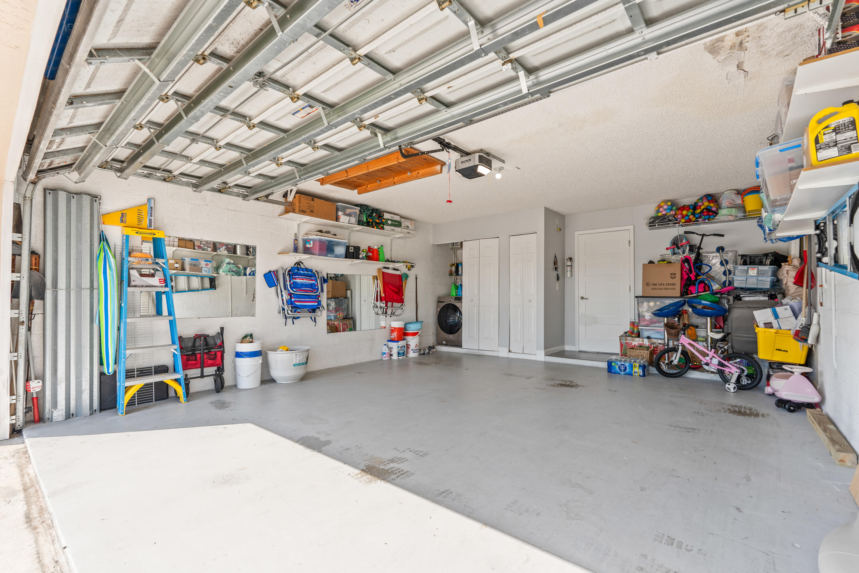3302 Bollard, West Palm Beach FL 33411