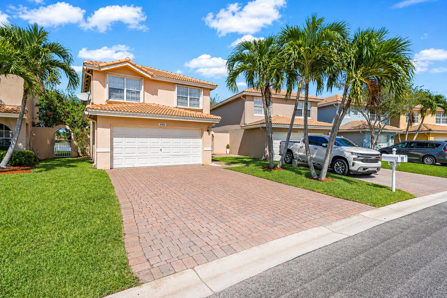 3302 Bollard, West Palm Beach FL 33411
