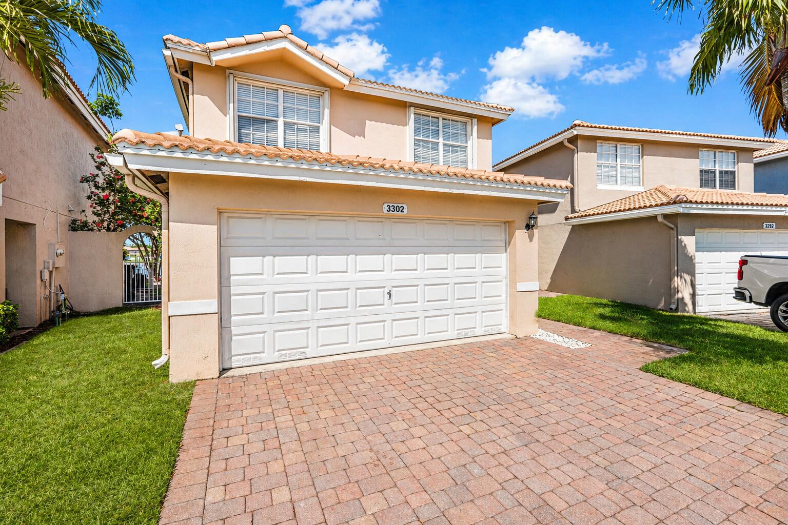 3302 Bollard, West Palm Beach FL 33411