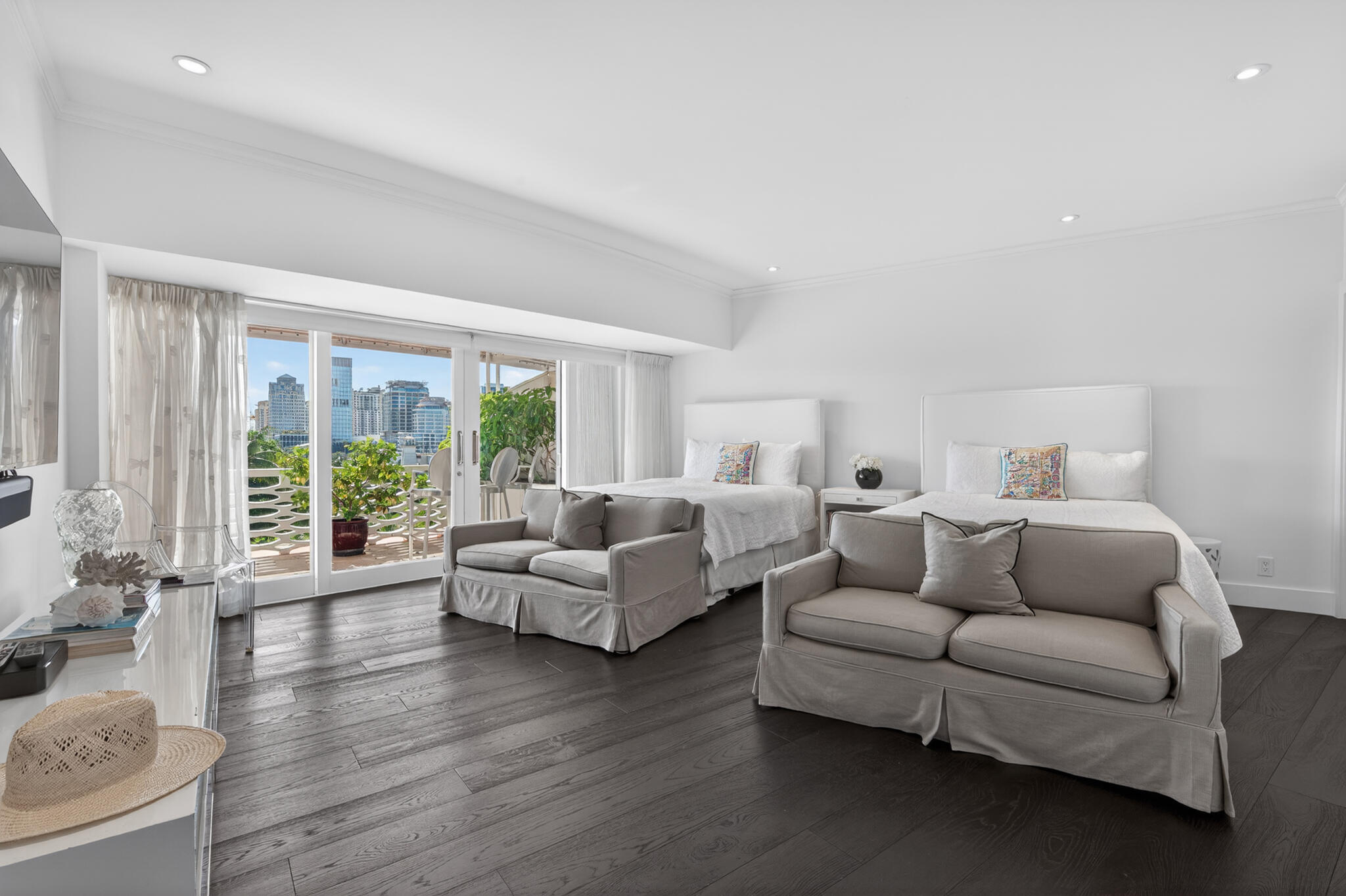 315 S Lake #Ph D, Palm Beach FL 33480