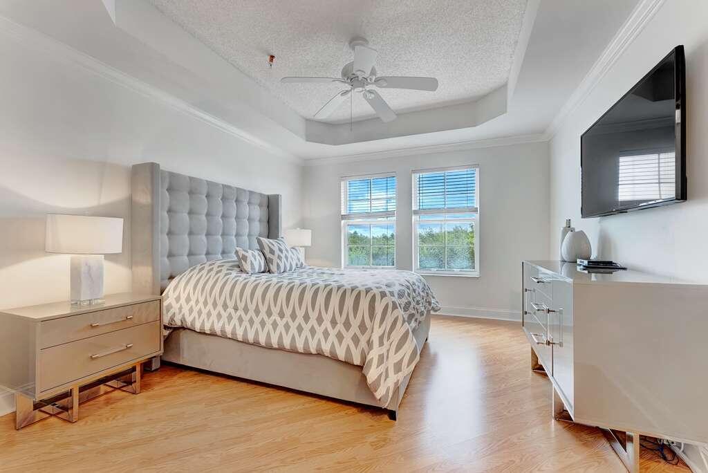 2417 Tuscany #2417, Boynton Beach FL 33435