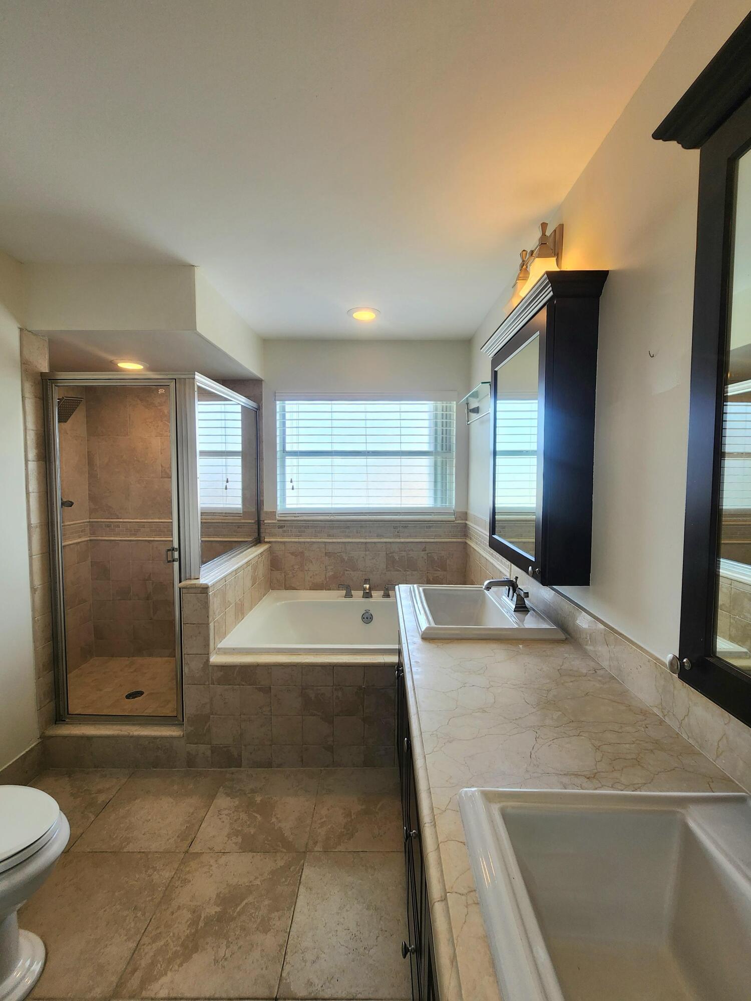 18860 La Costa, Boca Raton FL 33496