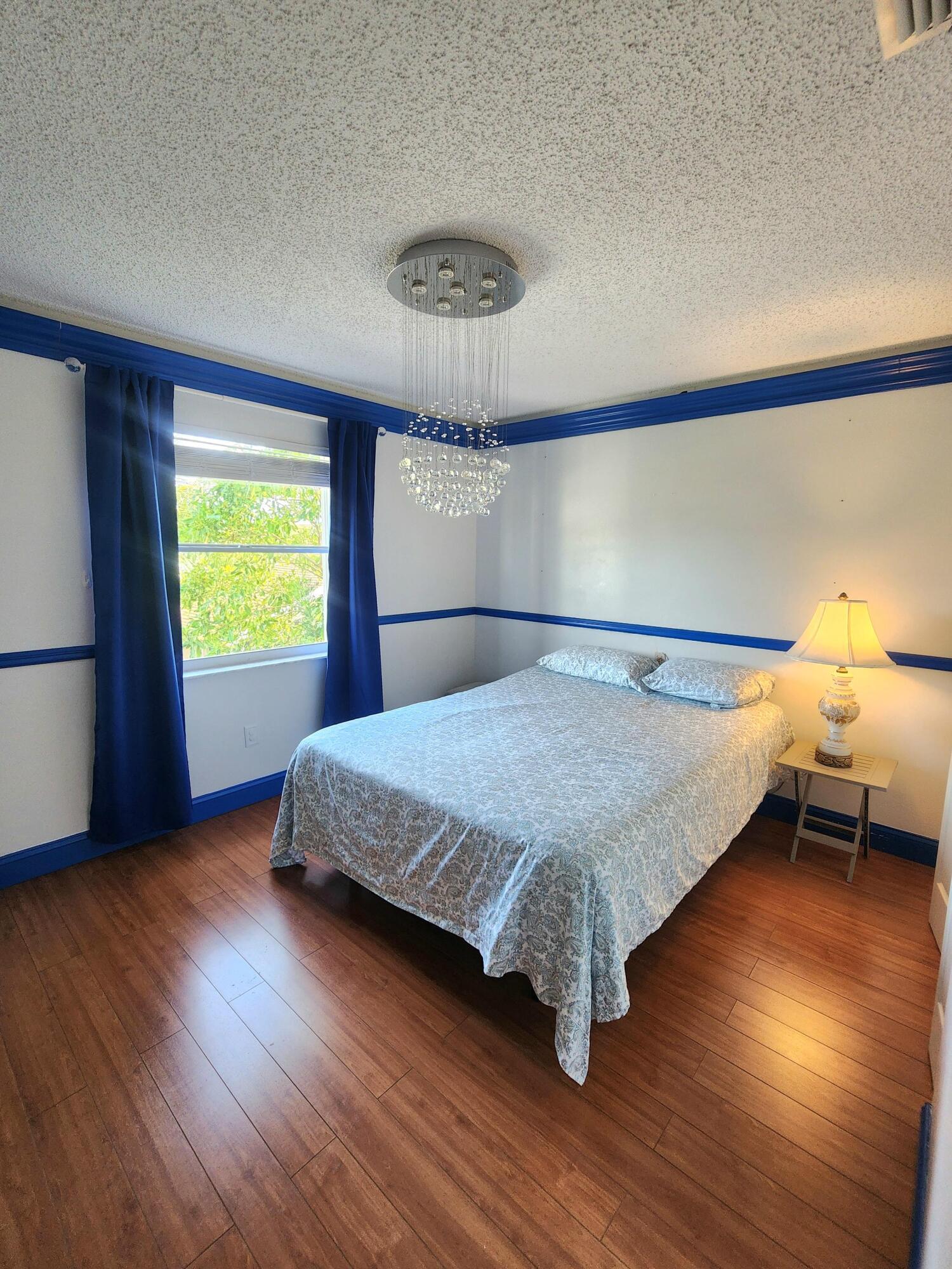 18860 La Costa, Boca Raton FL 33496