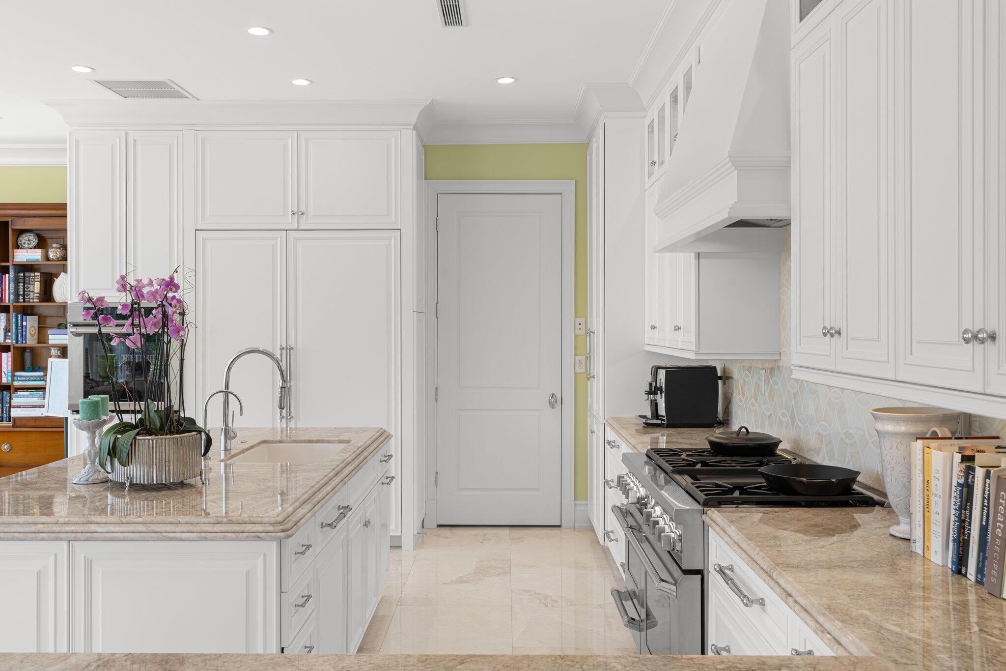 2870 NE 24th, Fort Lauderdale FL 33305