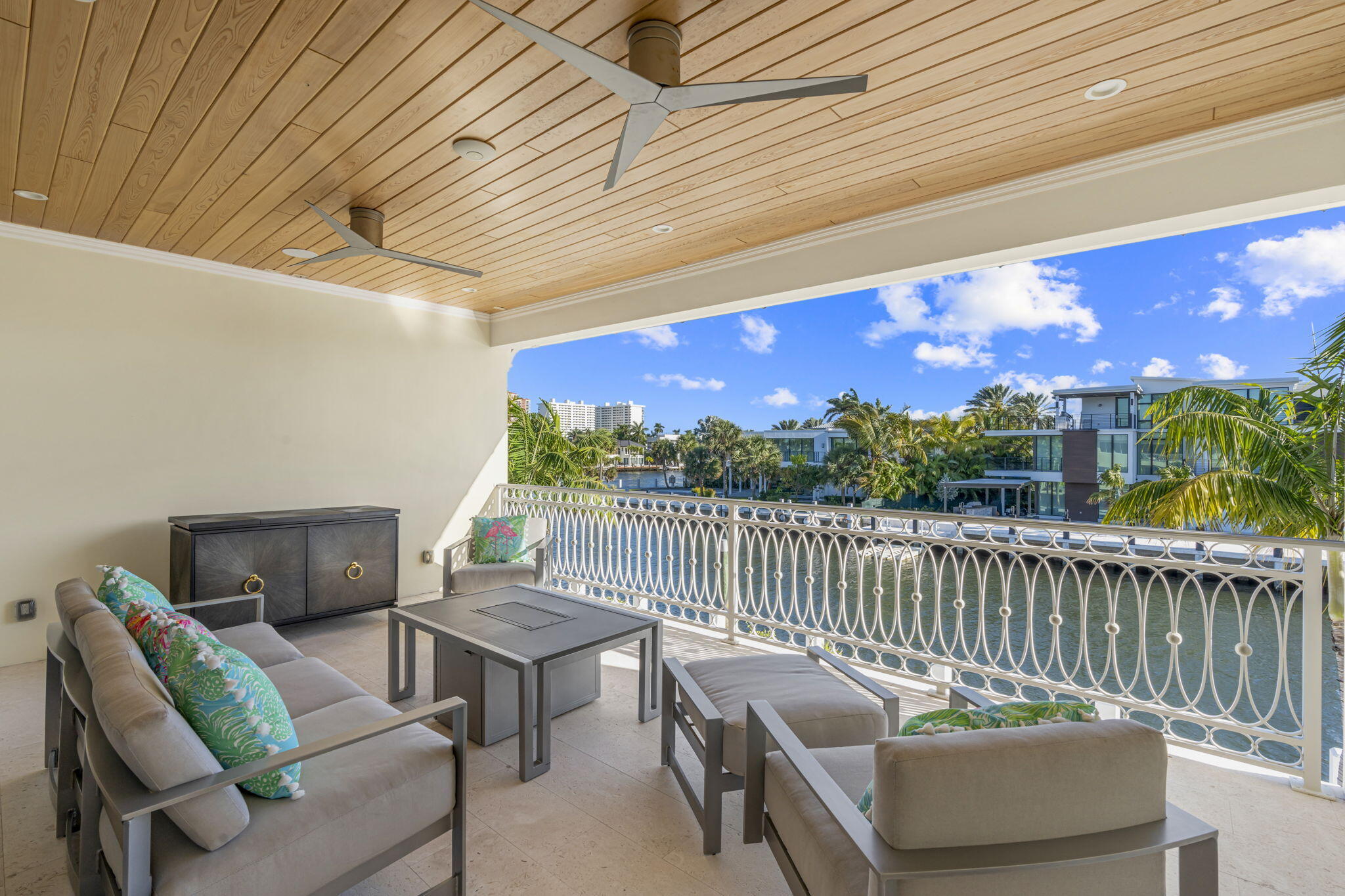 2870 NE 24th, Fort Lauderdale FL 33305