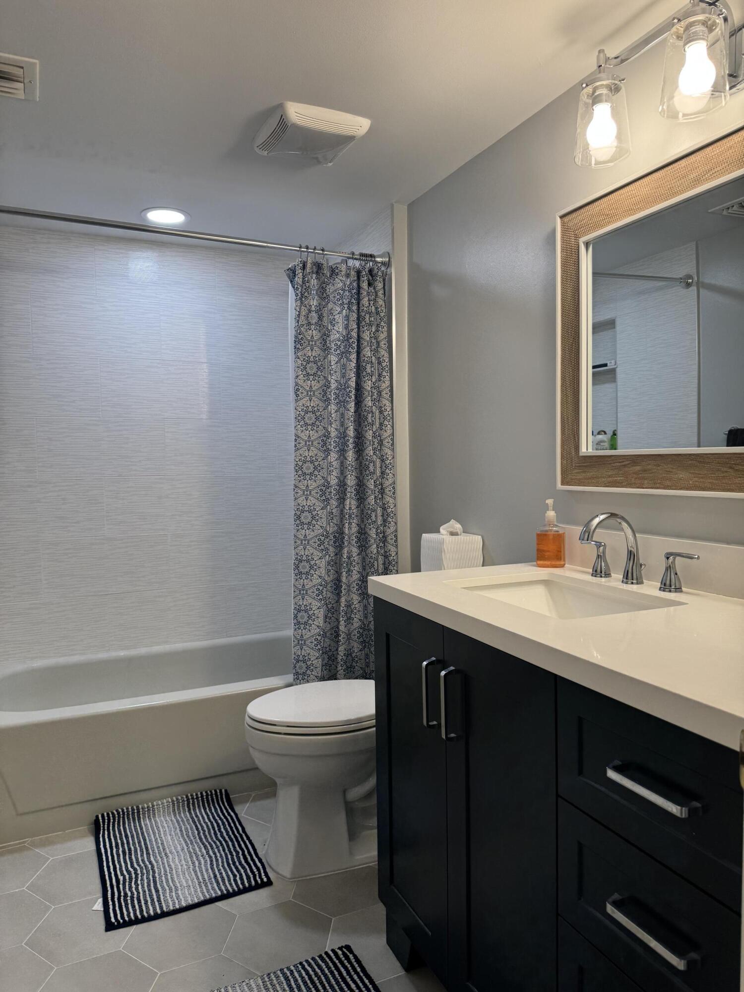 401 Ocean Bluffs #303, Jupiter FL 33477