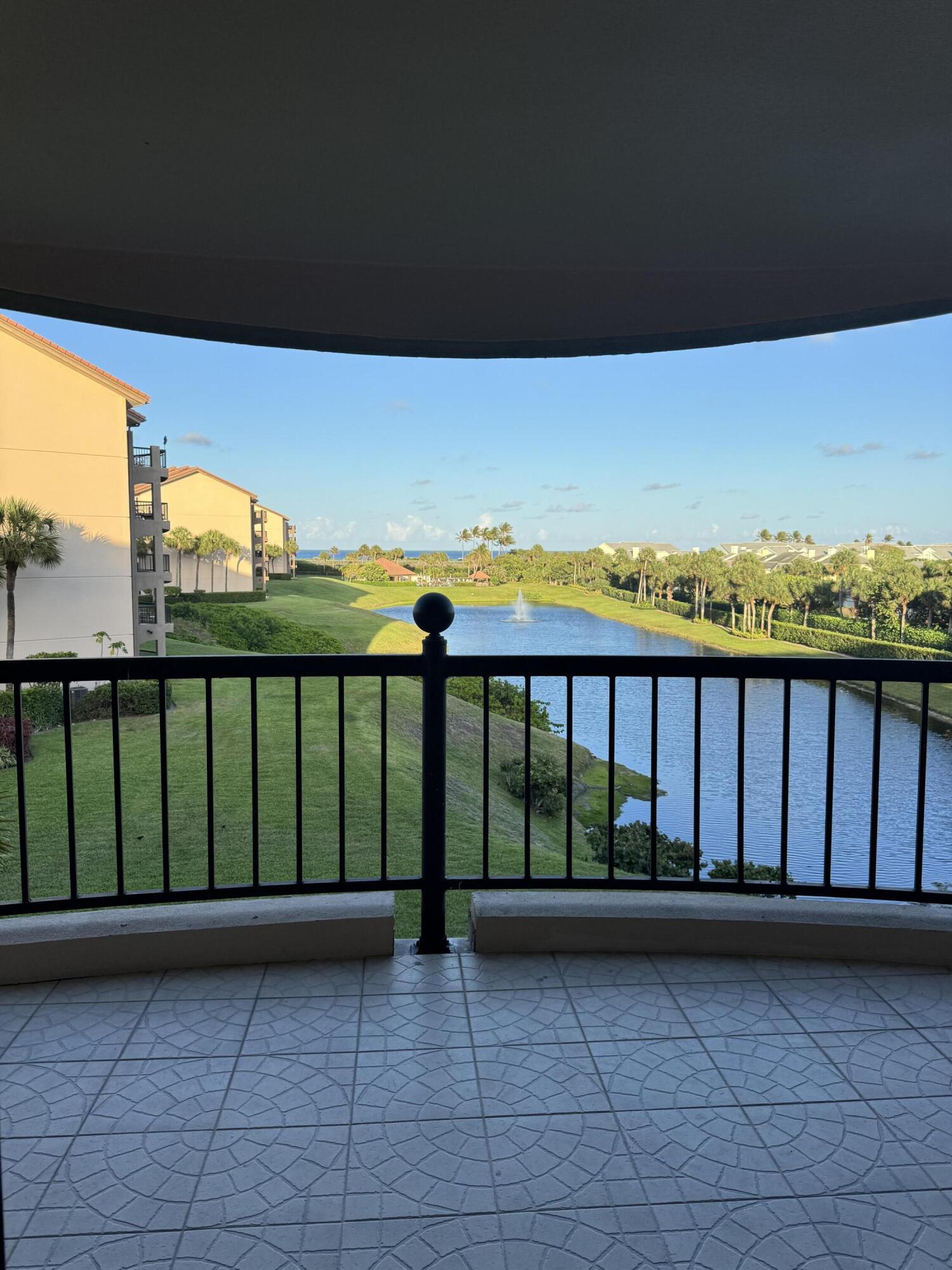 401 Ocean Bluffs #303, Jupiter FL 33477