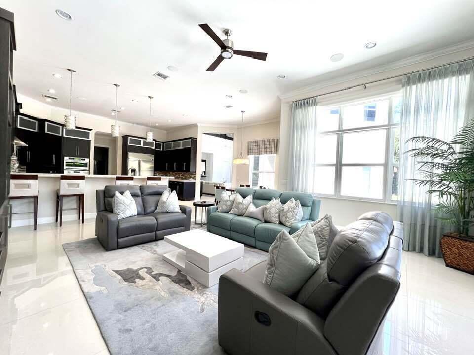 13550 Greentree, Wellington FL 33414