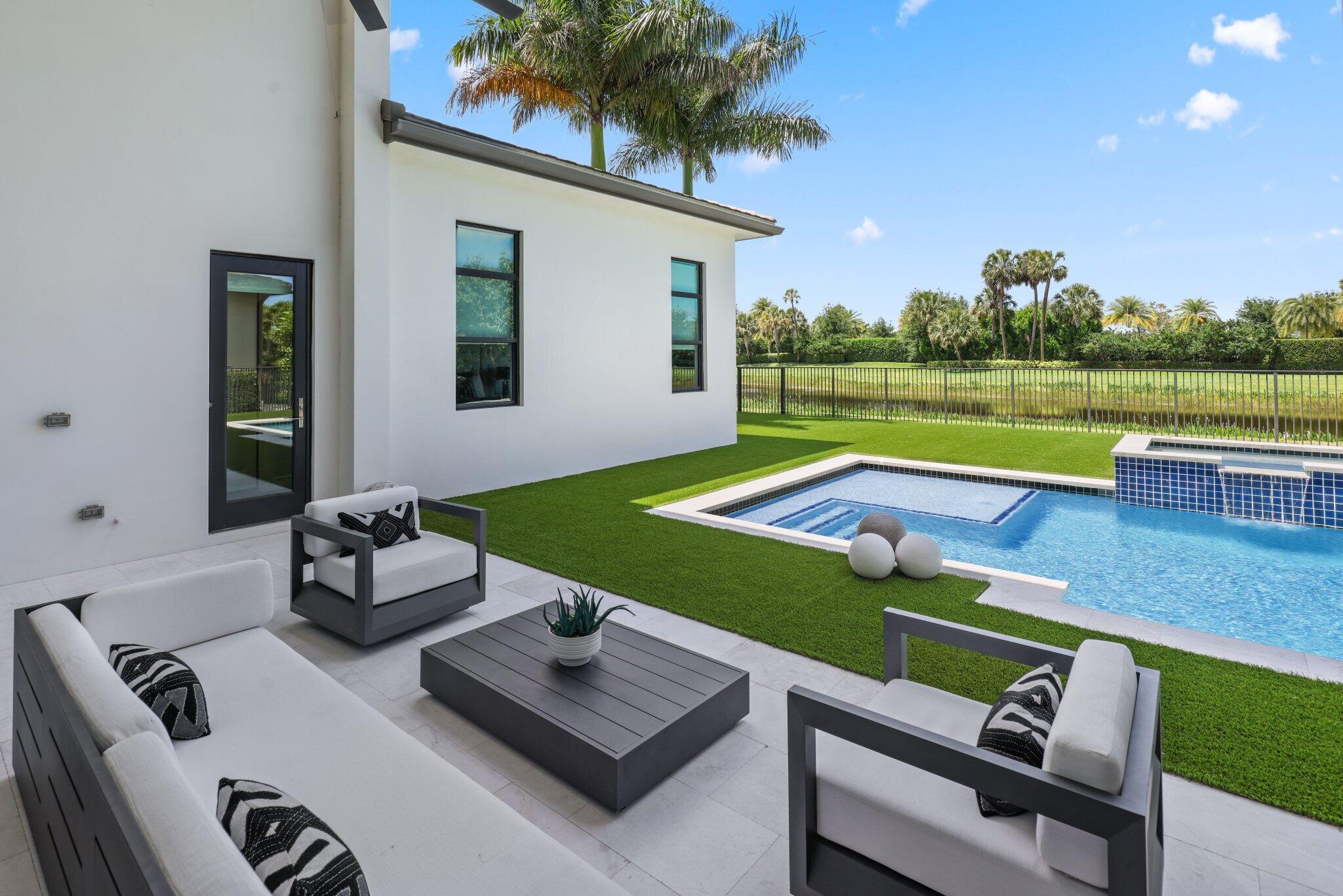 9275 Biaggio, Boca Raton FL 33496
