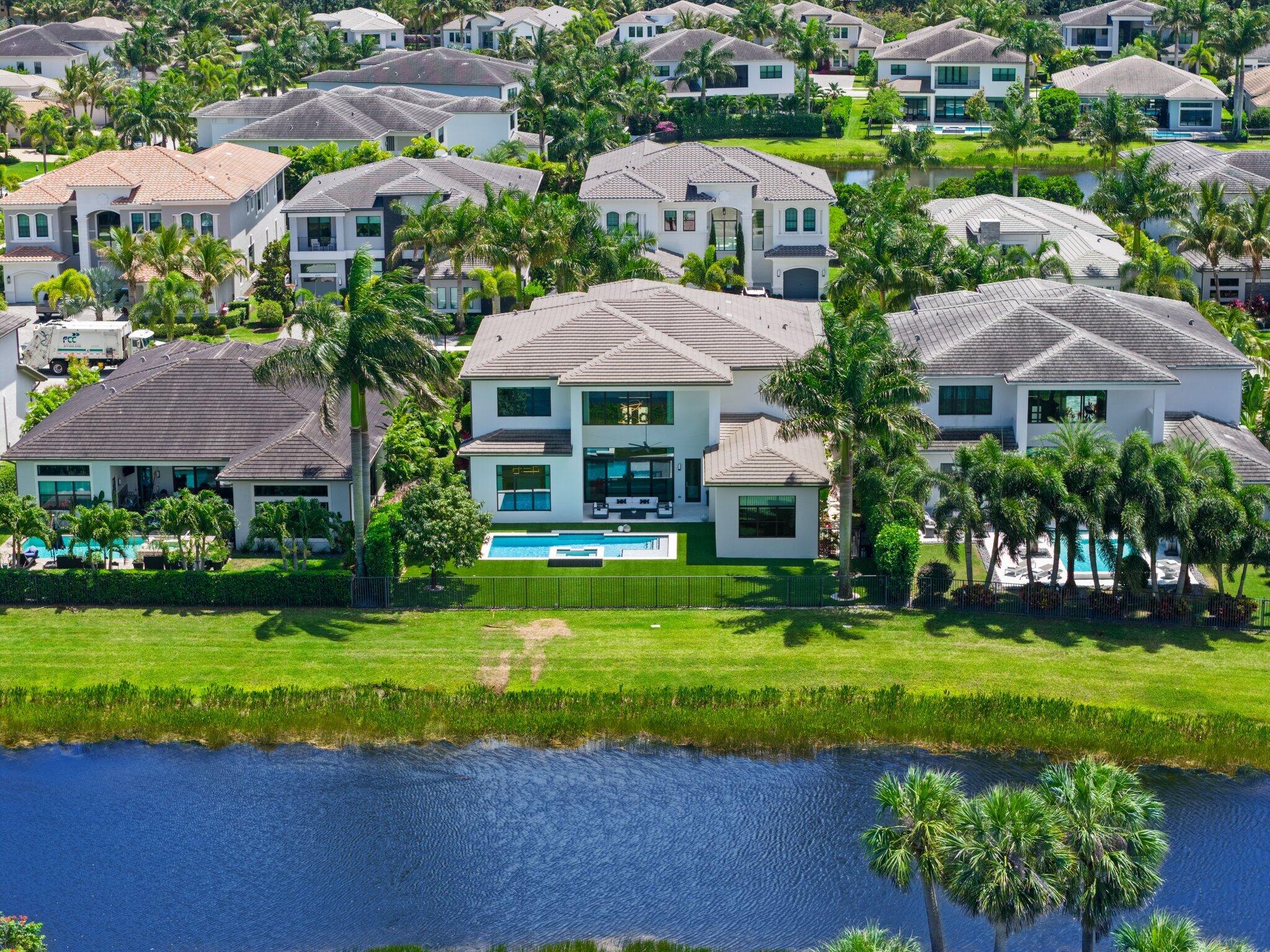 9275 Biaggio, Boca Raton FL 33496
