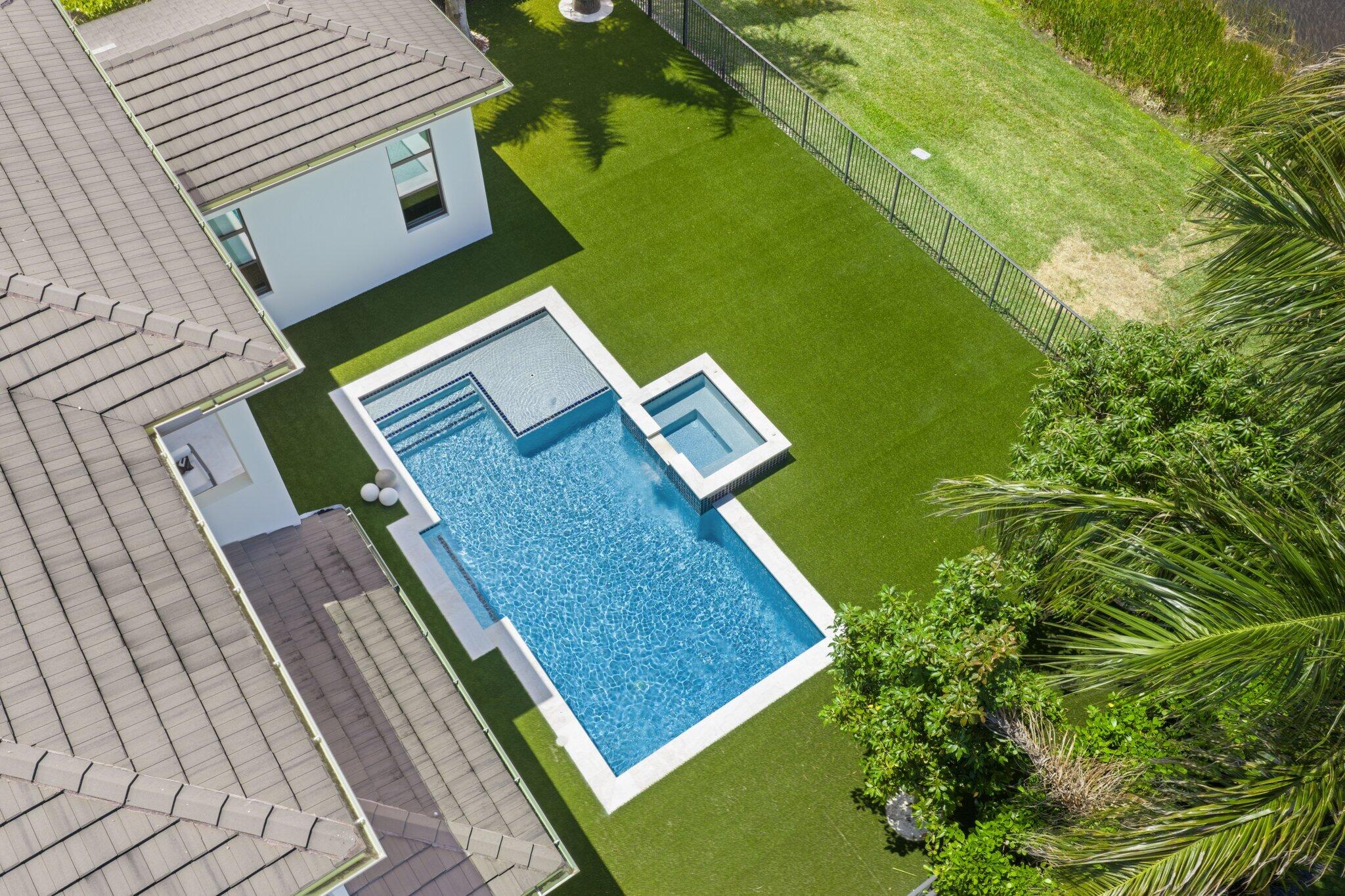 9275 Biaggio, Boca Raton FL 33496