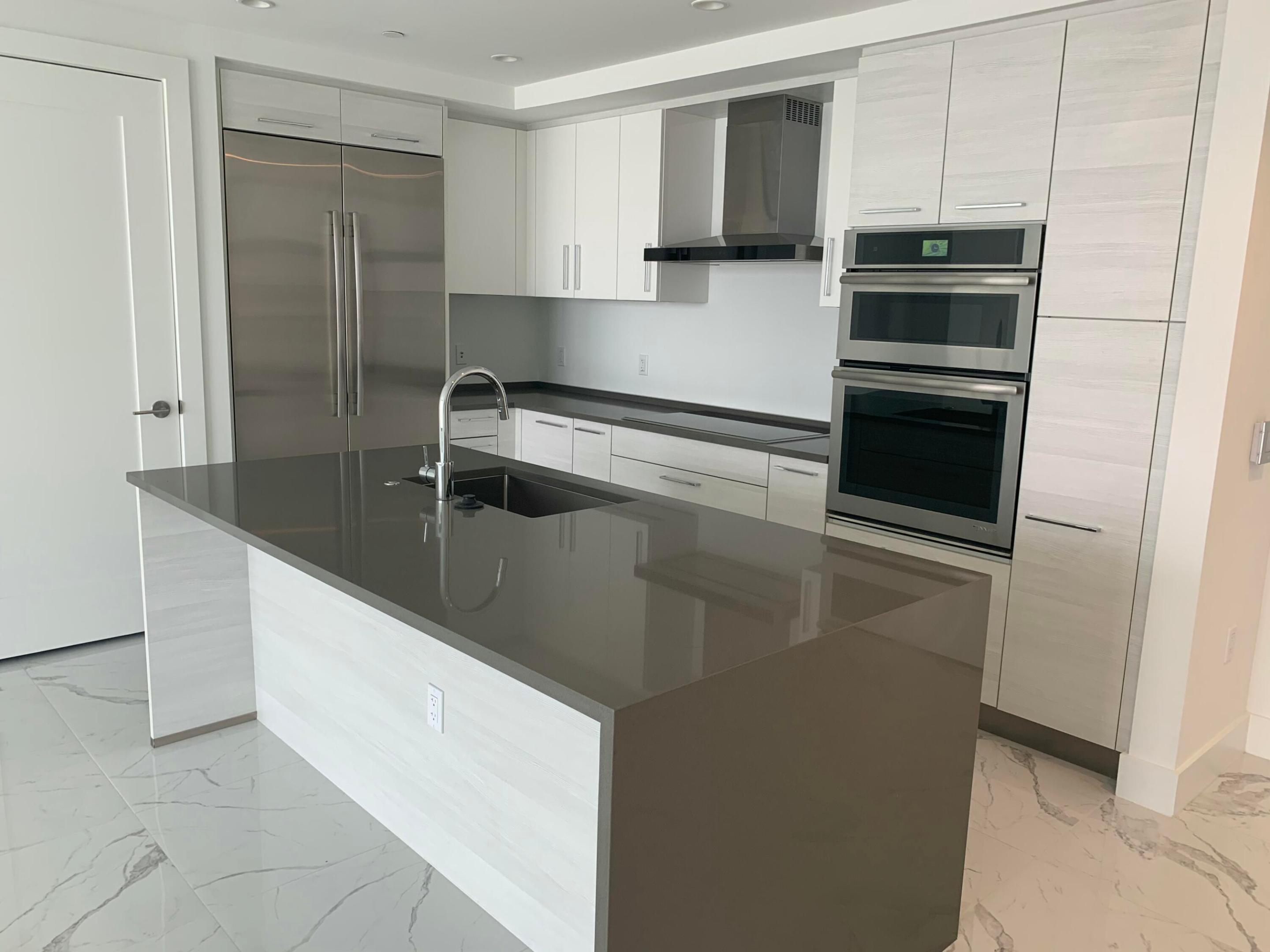 100 E Las Olas #1902, Fort Lauderdale FL 33301