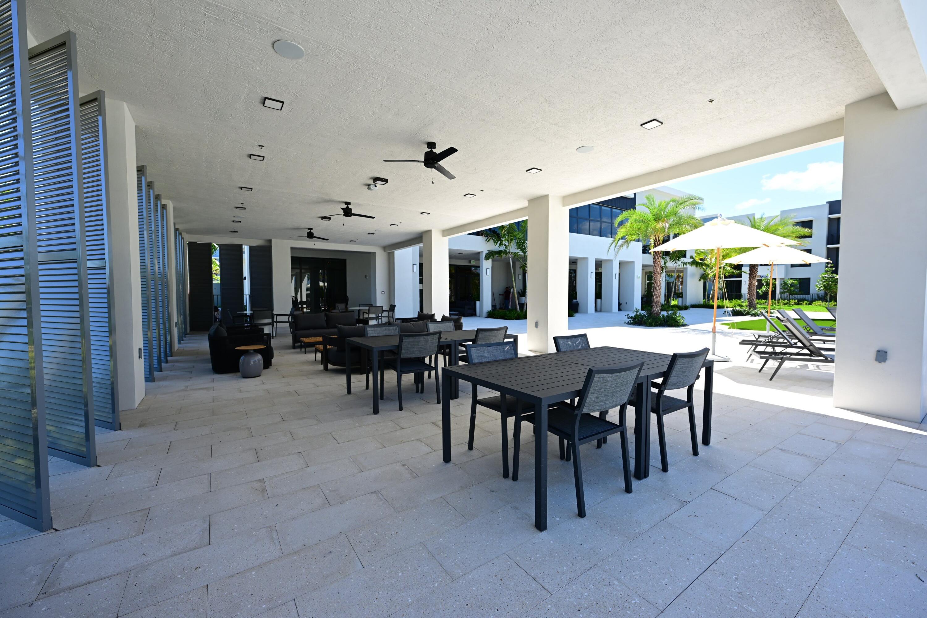 7200 W 4th #1-115, Hialeah FL 33014