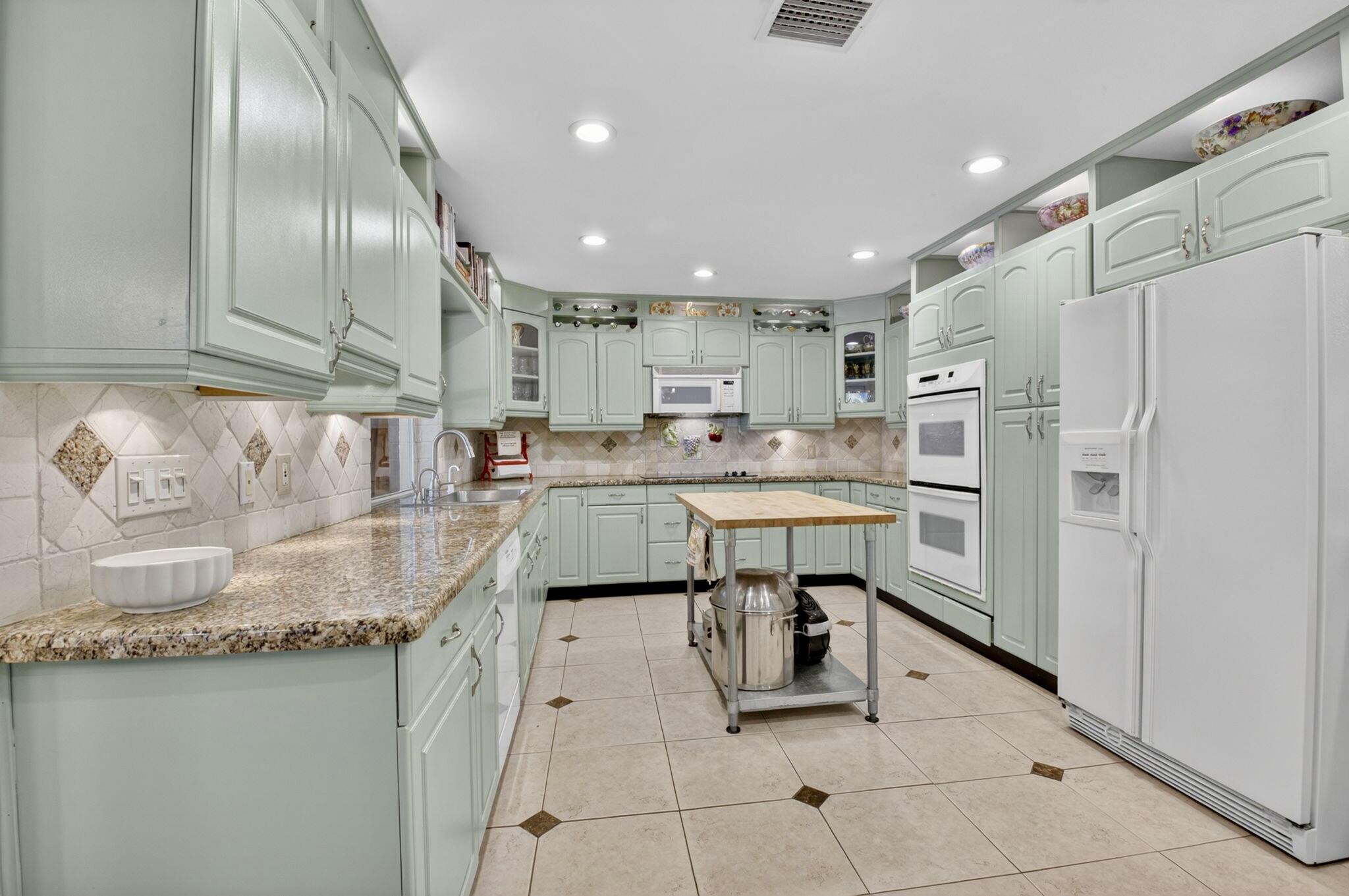 19803 Back 9, Boca Raton FL 33498