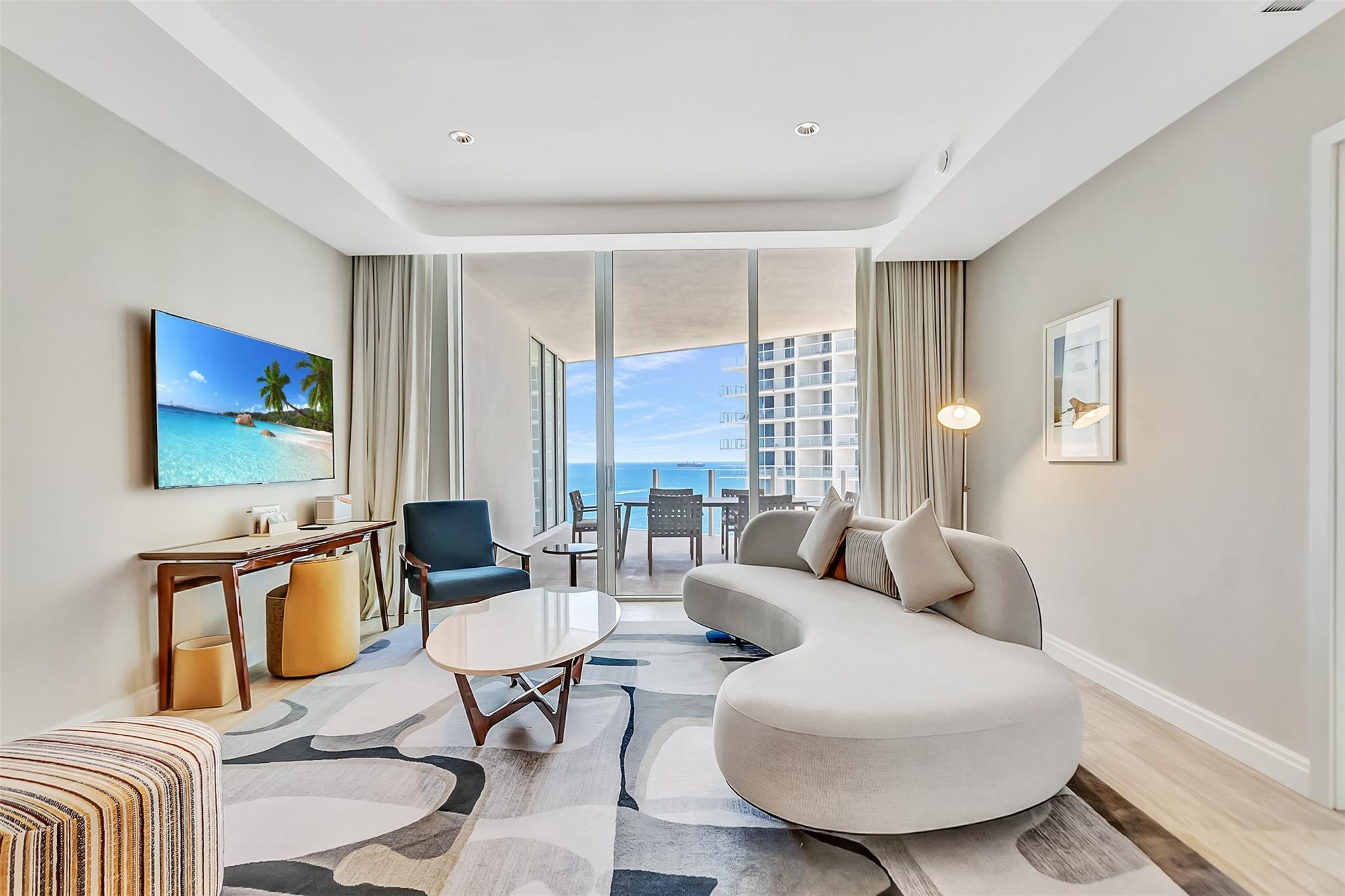 525 N Fort Lauderdale Beach #1607, Fort Lauderdale FL 33304
